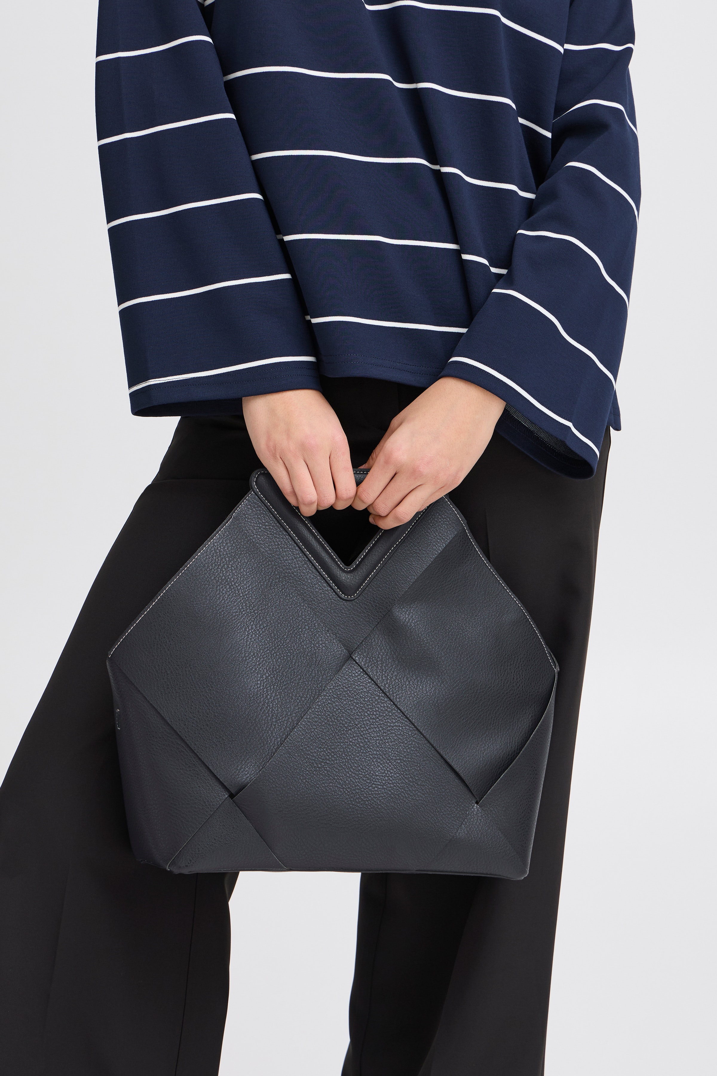 IASIMONA Tasche LOOKBOOK DETAIL 20122760-194008