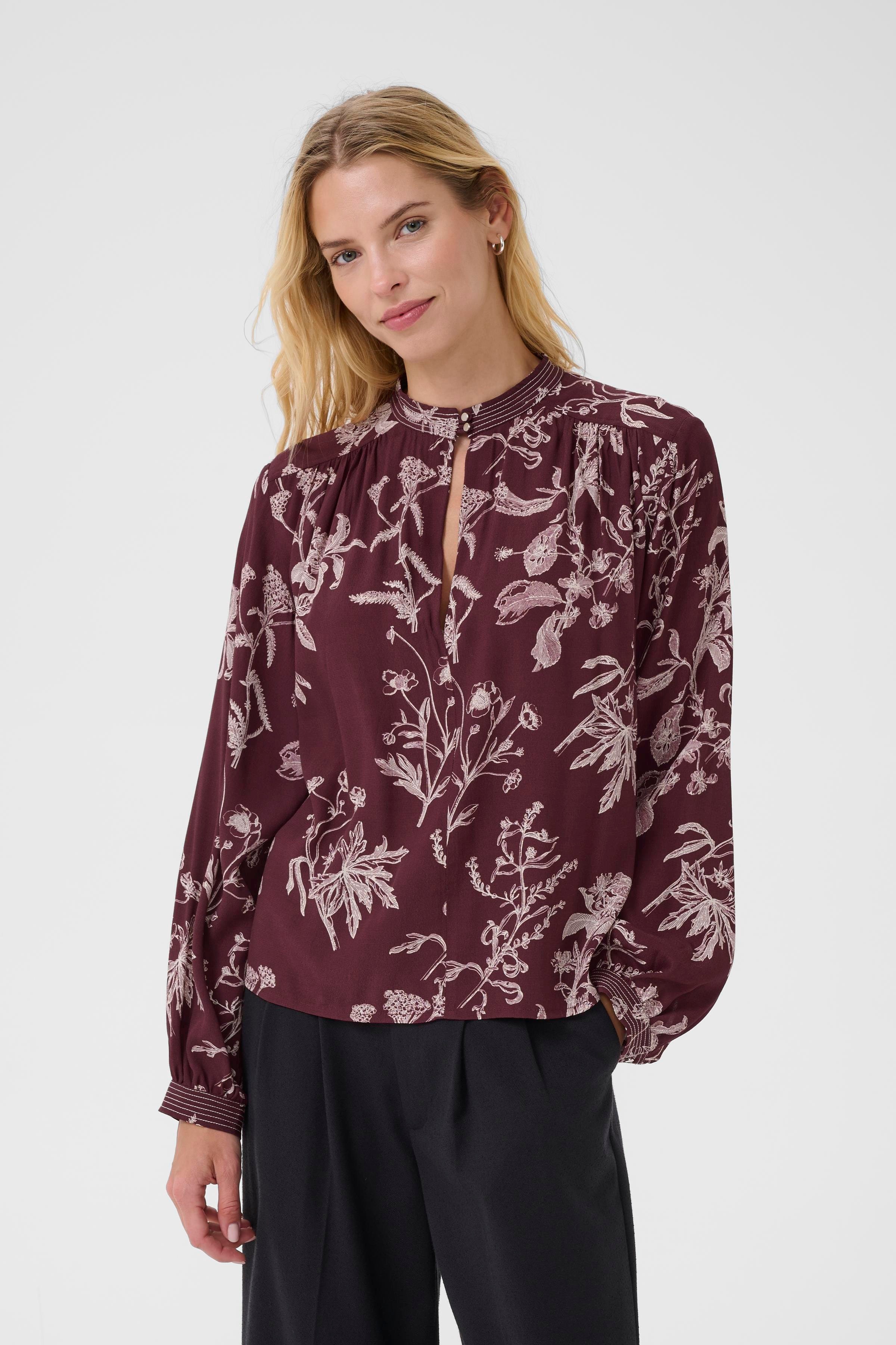 ShiromaPW Blouse LOOKBOOK FRONT 30310006-304194