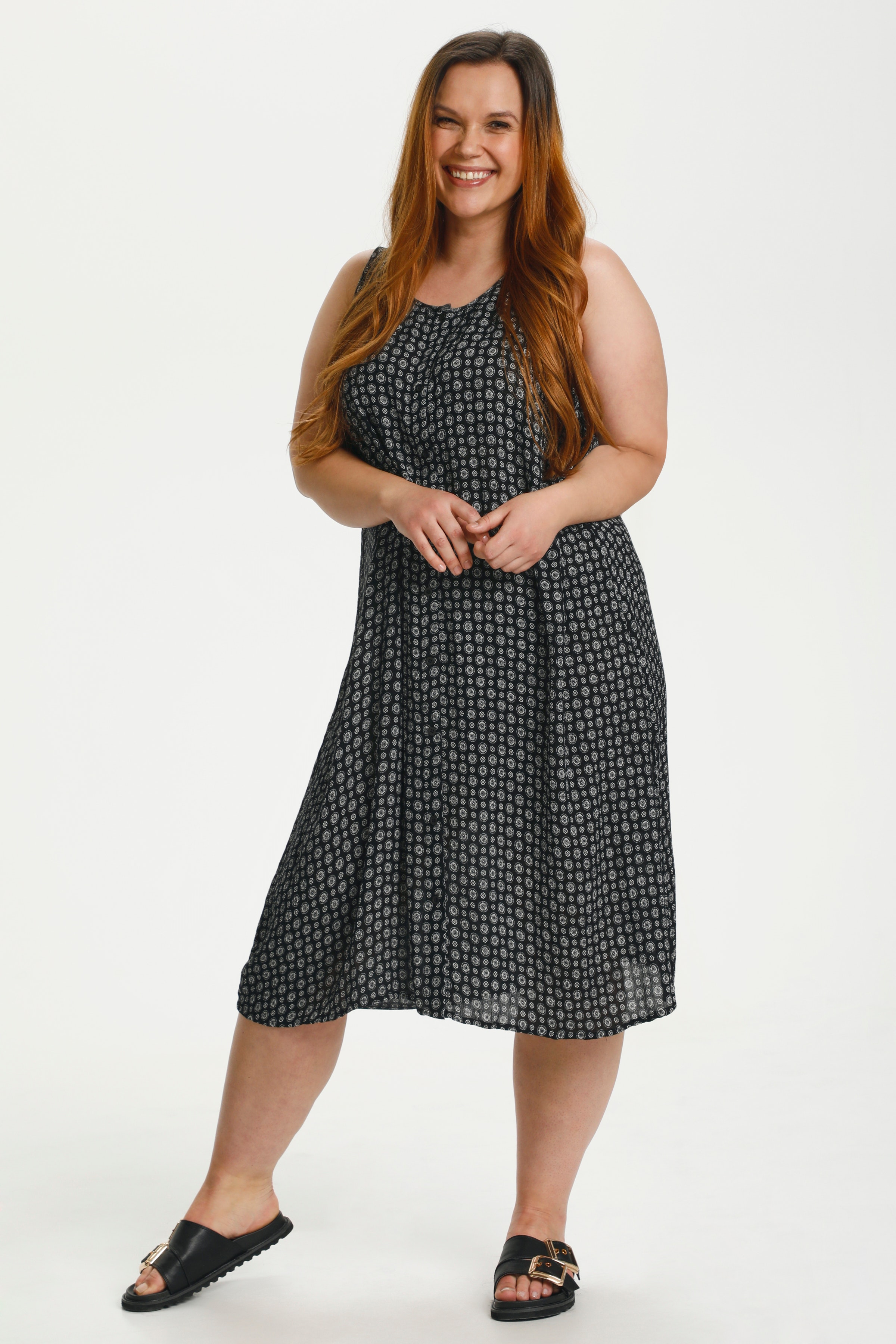 KCleamy Ami Klänning LOOKBOOK FRONT 10580387-101663