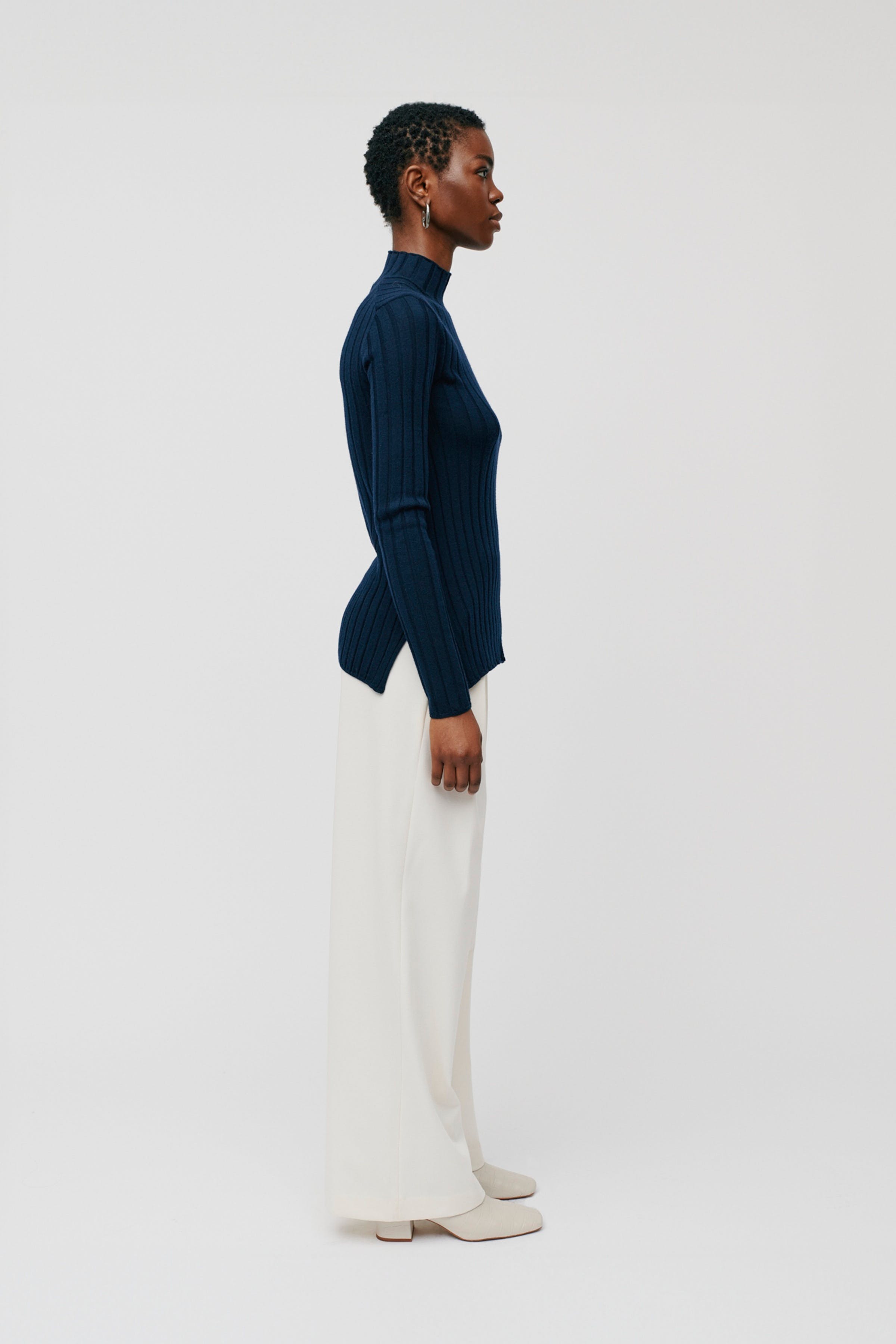 KACY Pullover LOOKBOOK FRONT 30600382-BL900