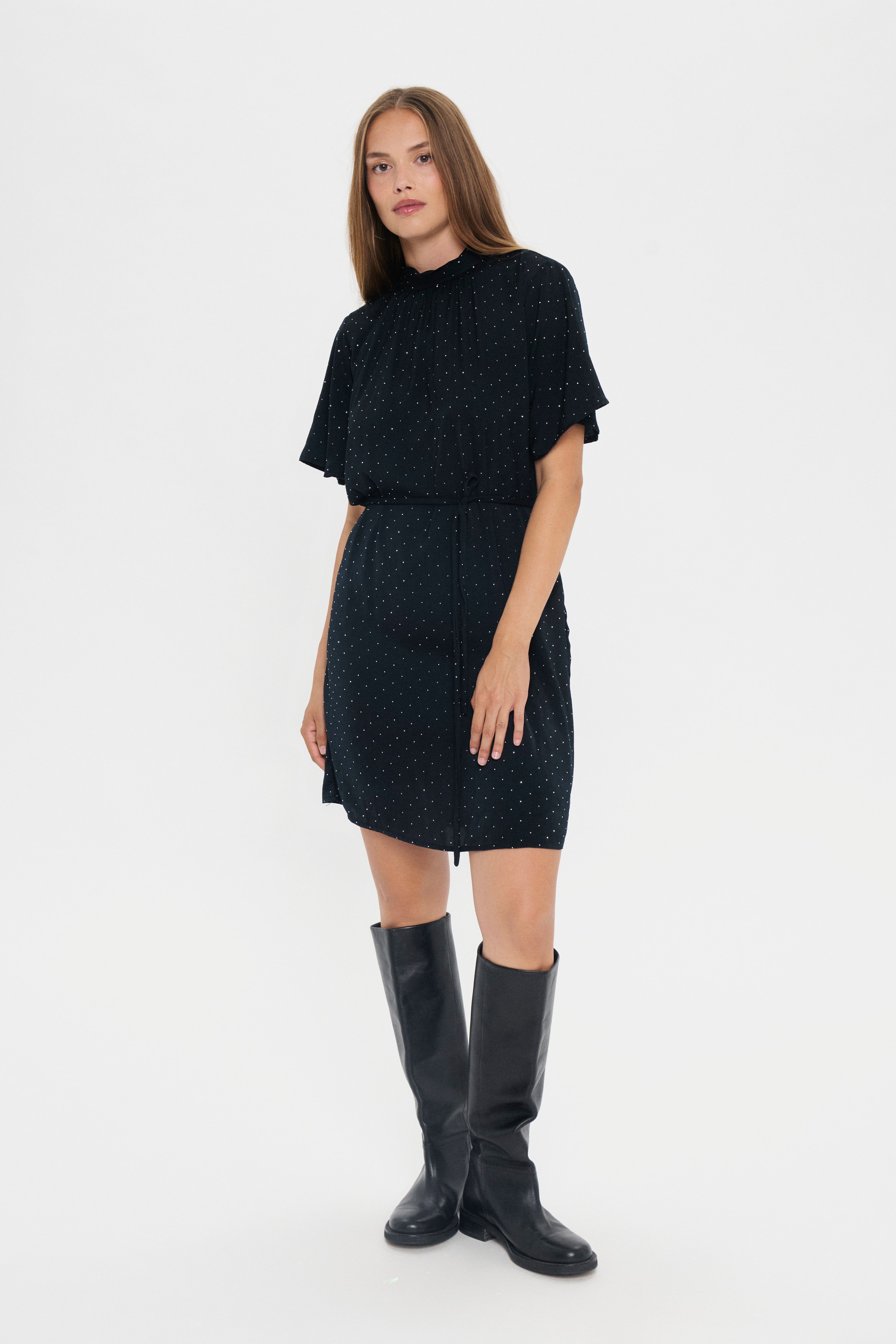 NaileenSZ Kjole LOOKBOOK FRONT 30514619-193911