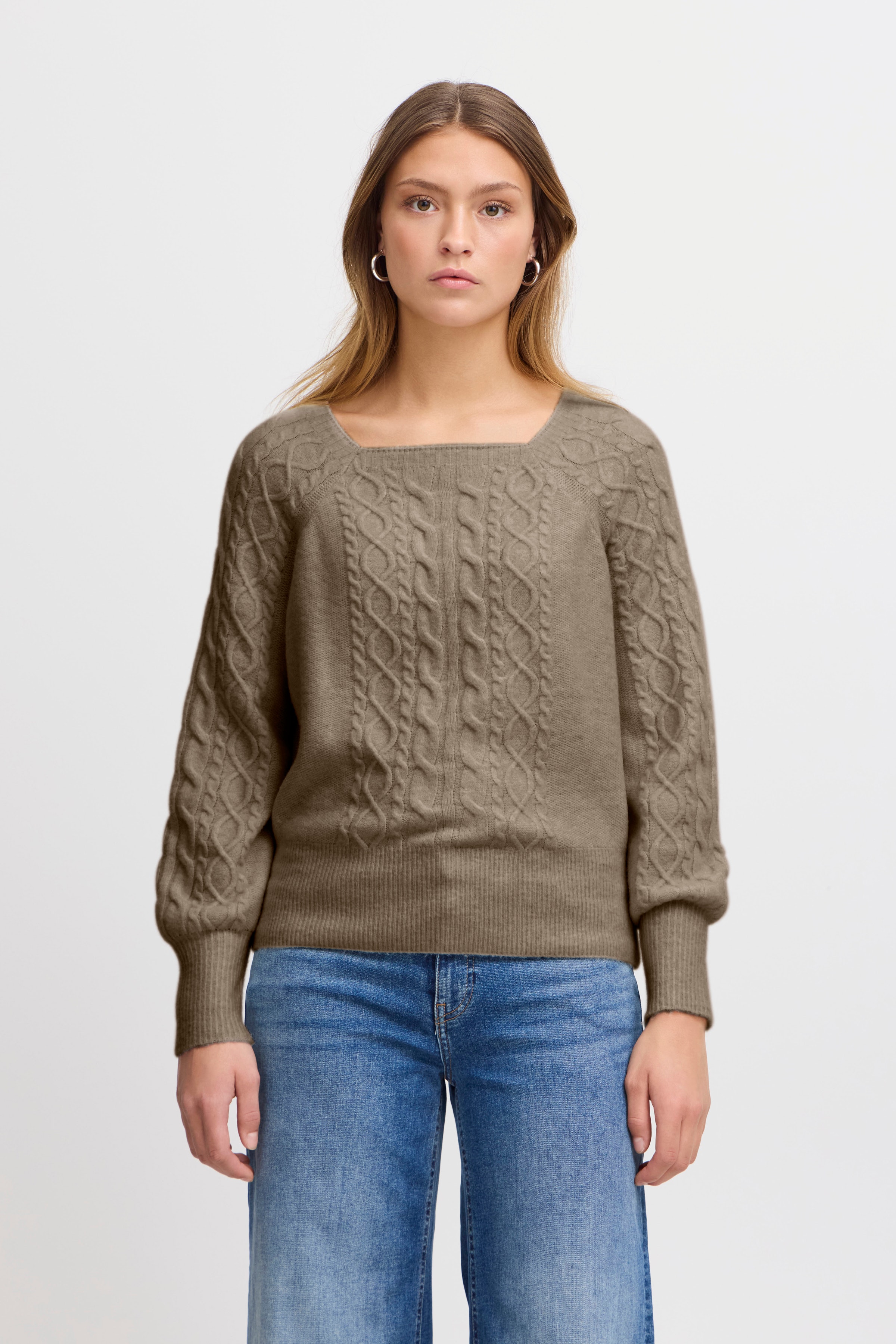 IHLIYANNA Pullover LOOKBOOK FRONT 20121567-171212
