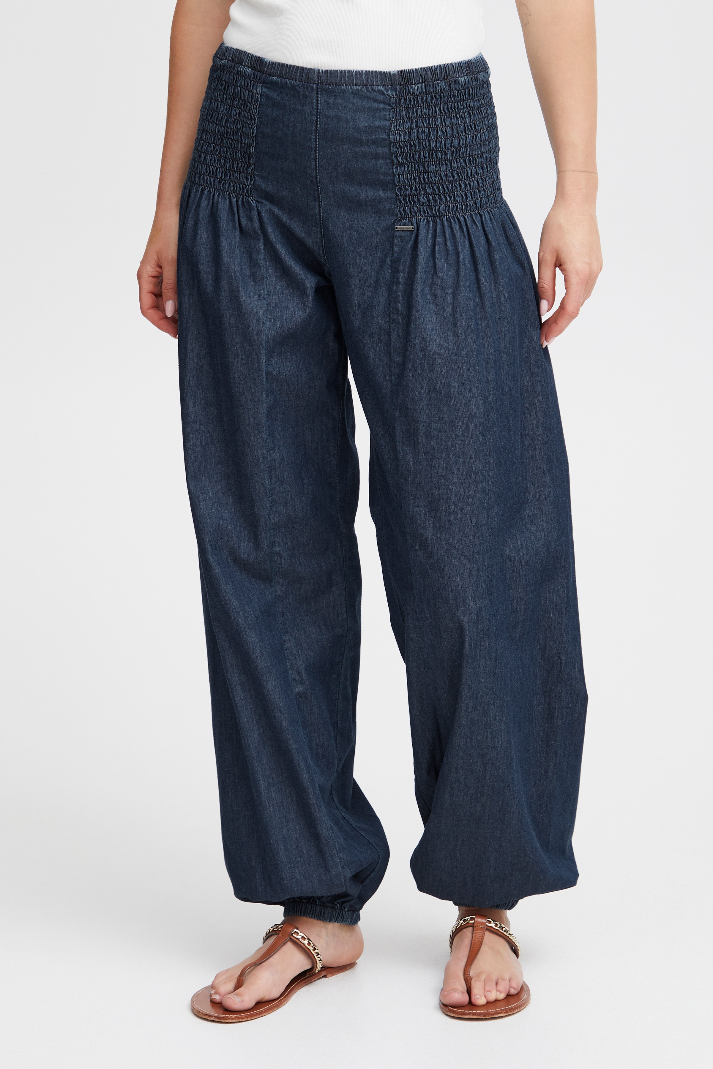 PzJill Casual Byxor LOOKBOOK FRONT 50200327-5001814