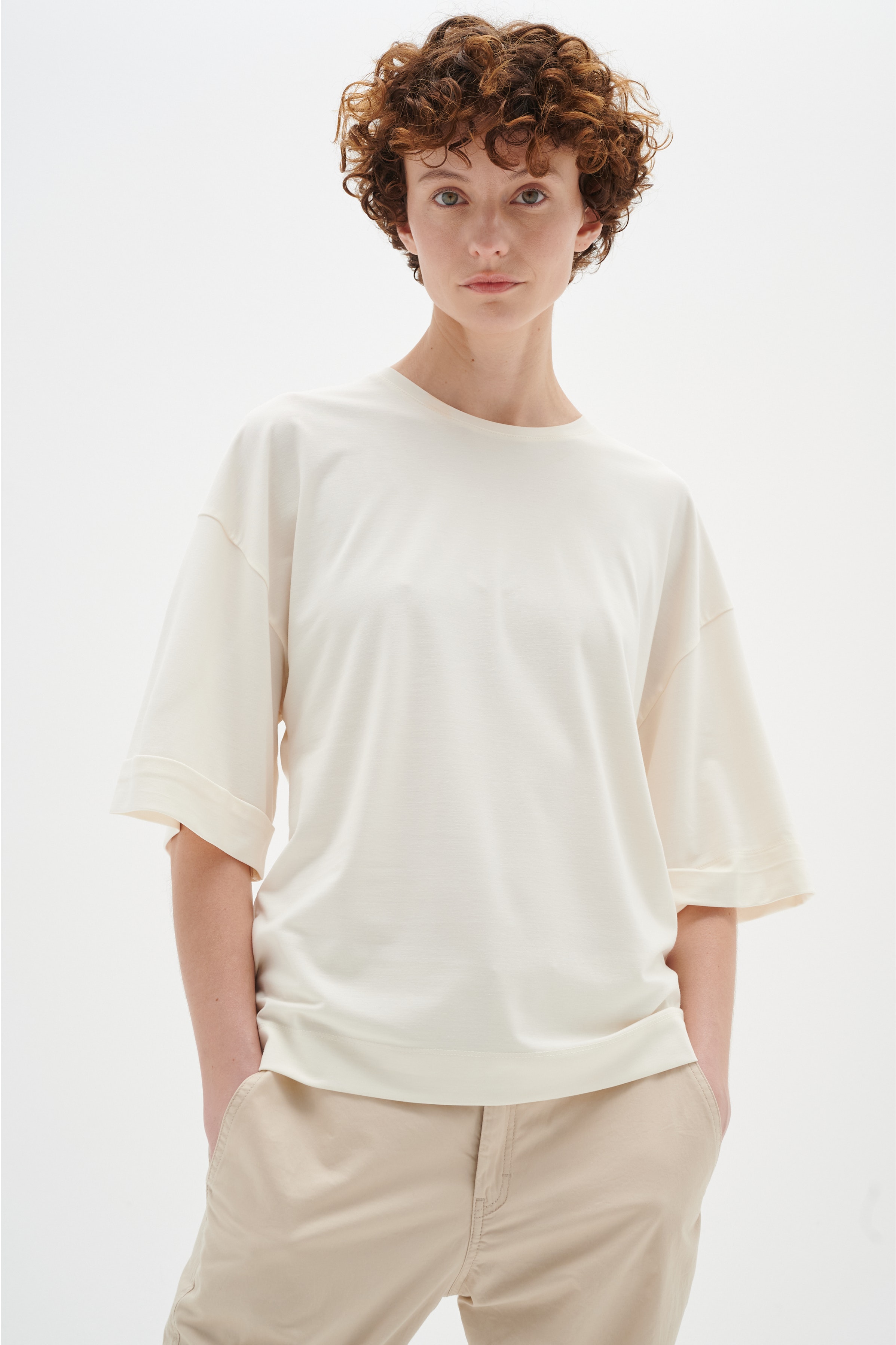 VosieIW T-shirt LOOKBOOK FRONT 30108363-110701