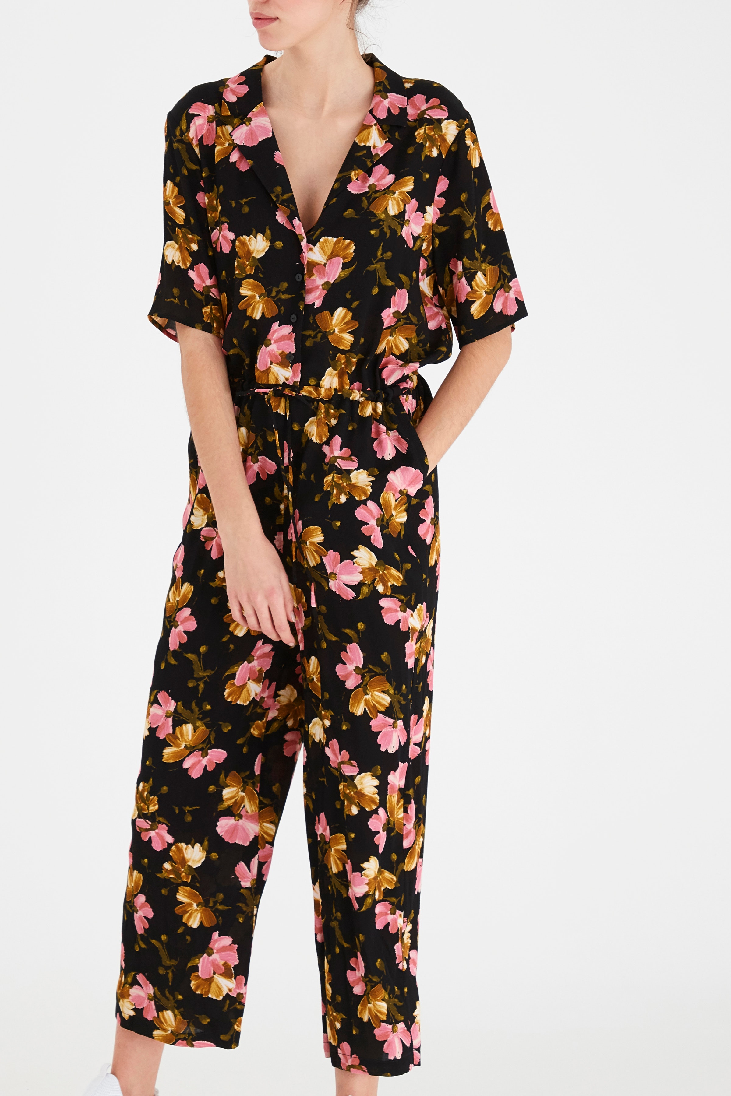 Jumpsuit LOOKBOOK FRONT 20112204-194008