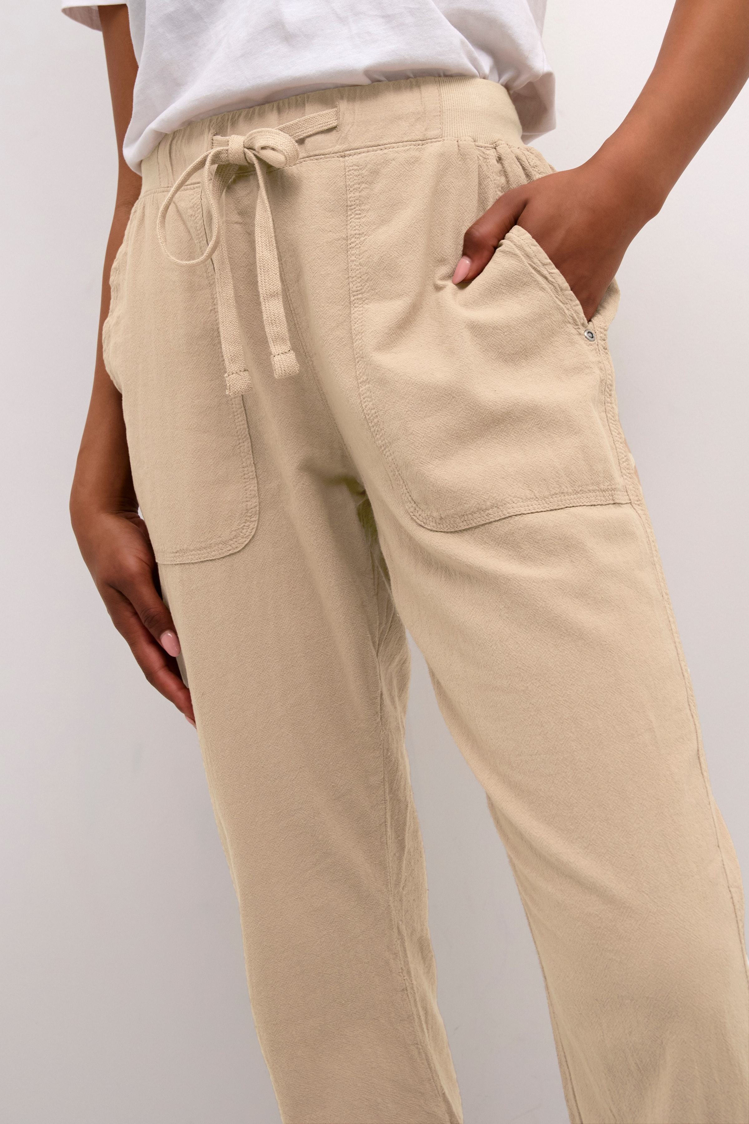 KAnaya Trousers LOOKBOOK DETAIL 10505397-101239