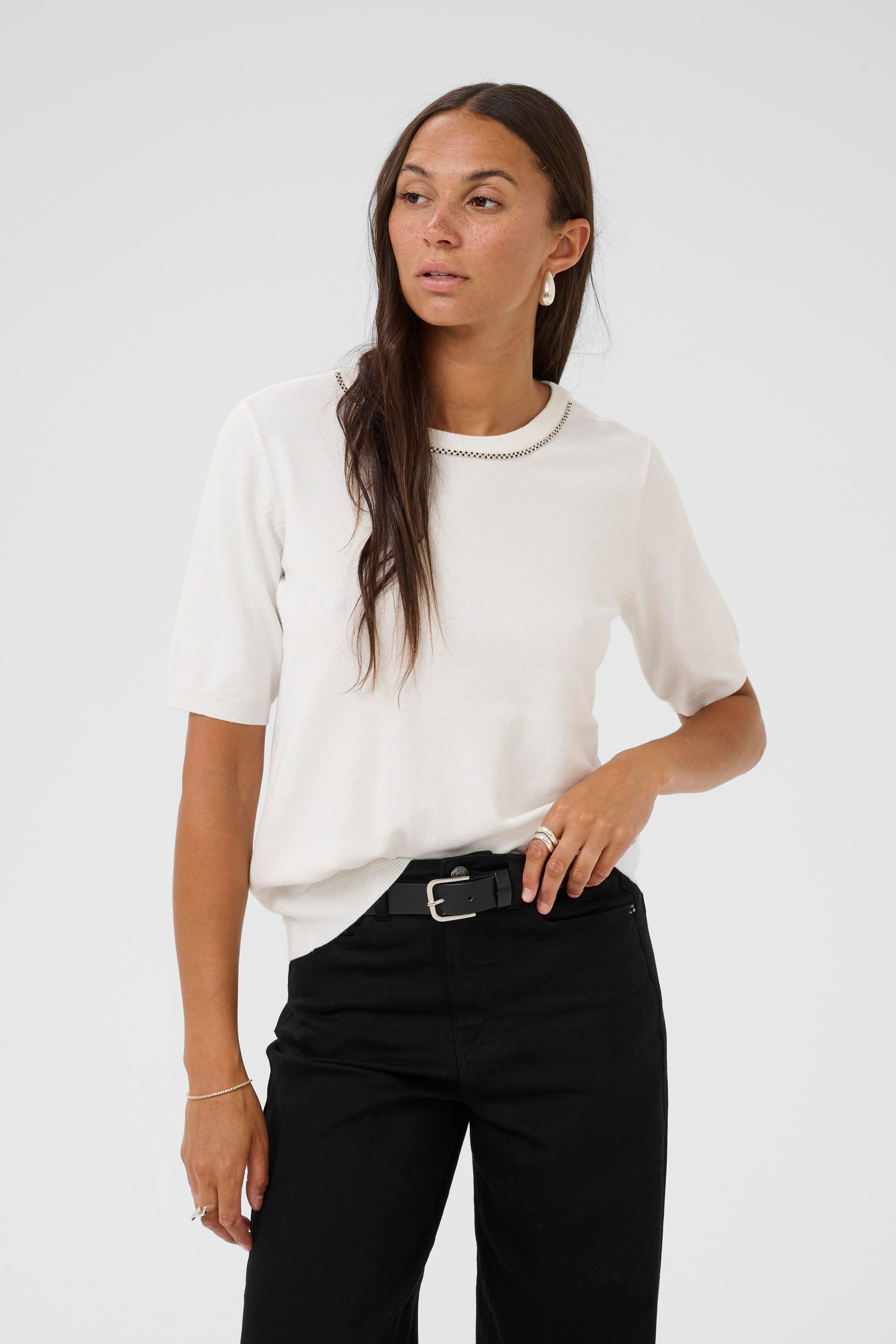 KAcarly Pullover LOOKBOOK FRONT 10510929-110602