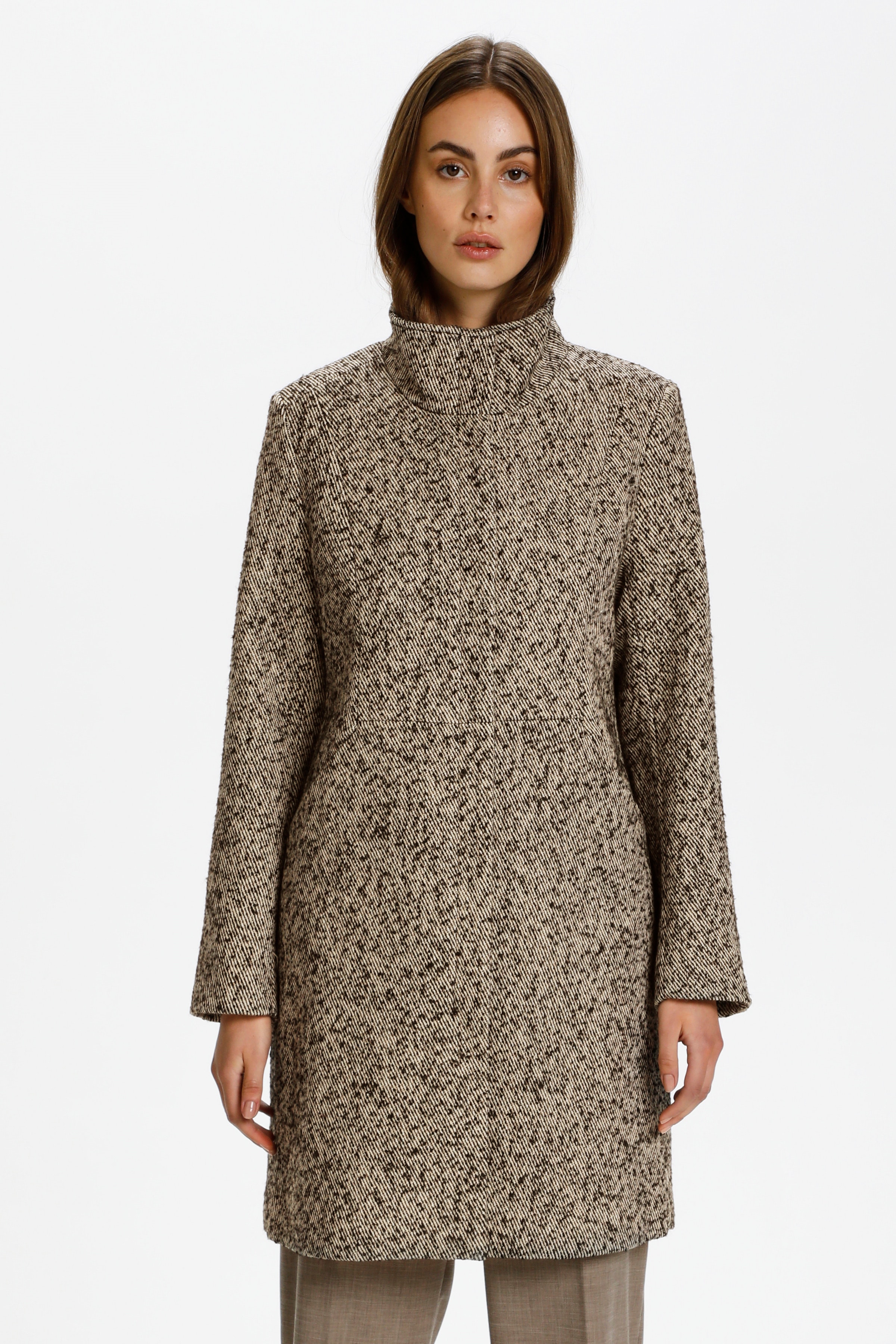 SLStockholm Twill Coat

 LOOKBOOK FRONT 30405552-300839