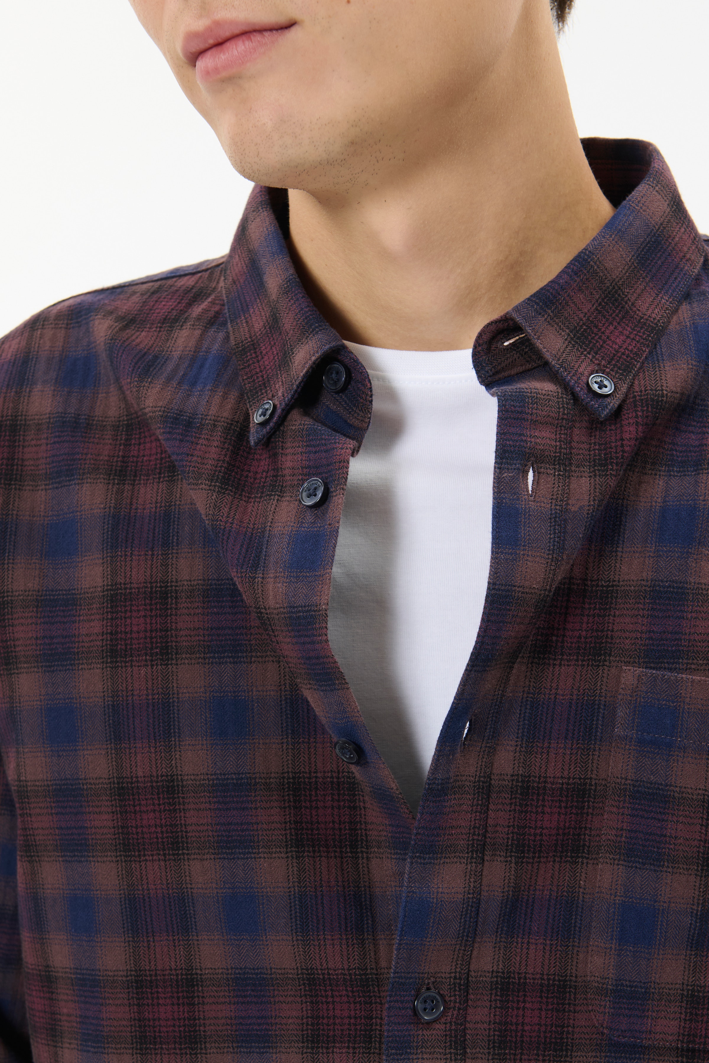 MAtrostol BD Shirt LOOKBOOK DETAIL 30208770-192118