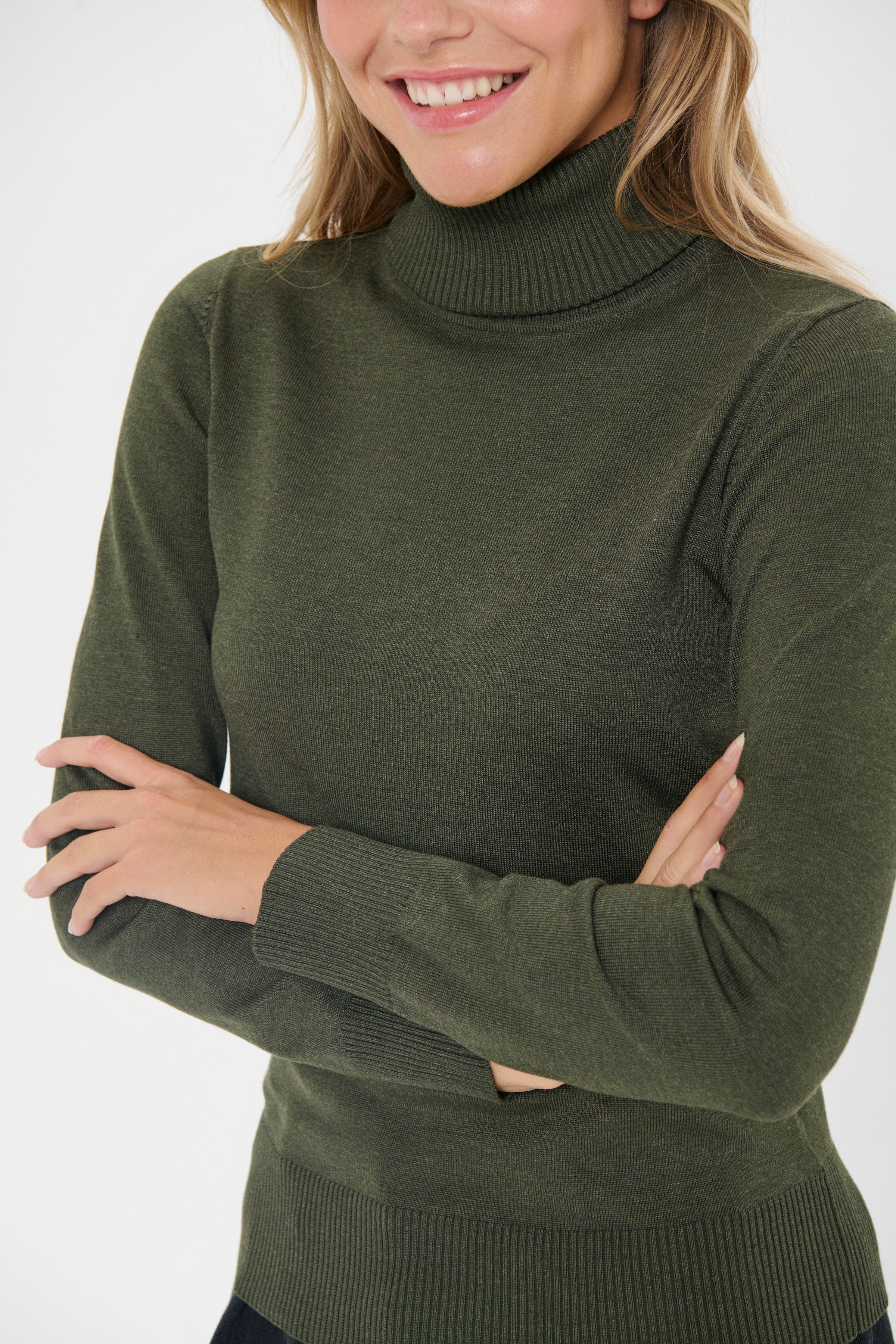 MilaSZ Rollneck Pullover LOOKBOOK DETAIL 30500018-1905151
