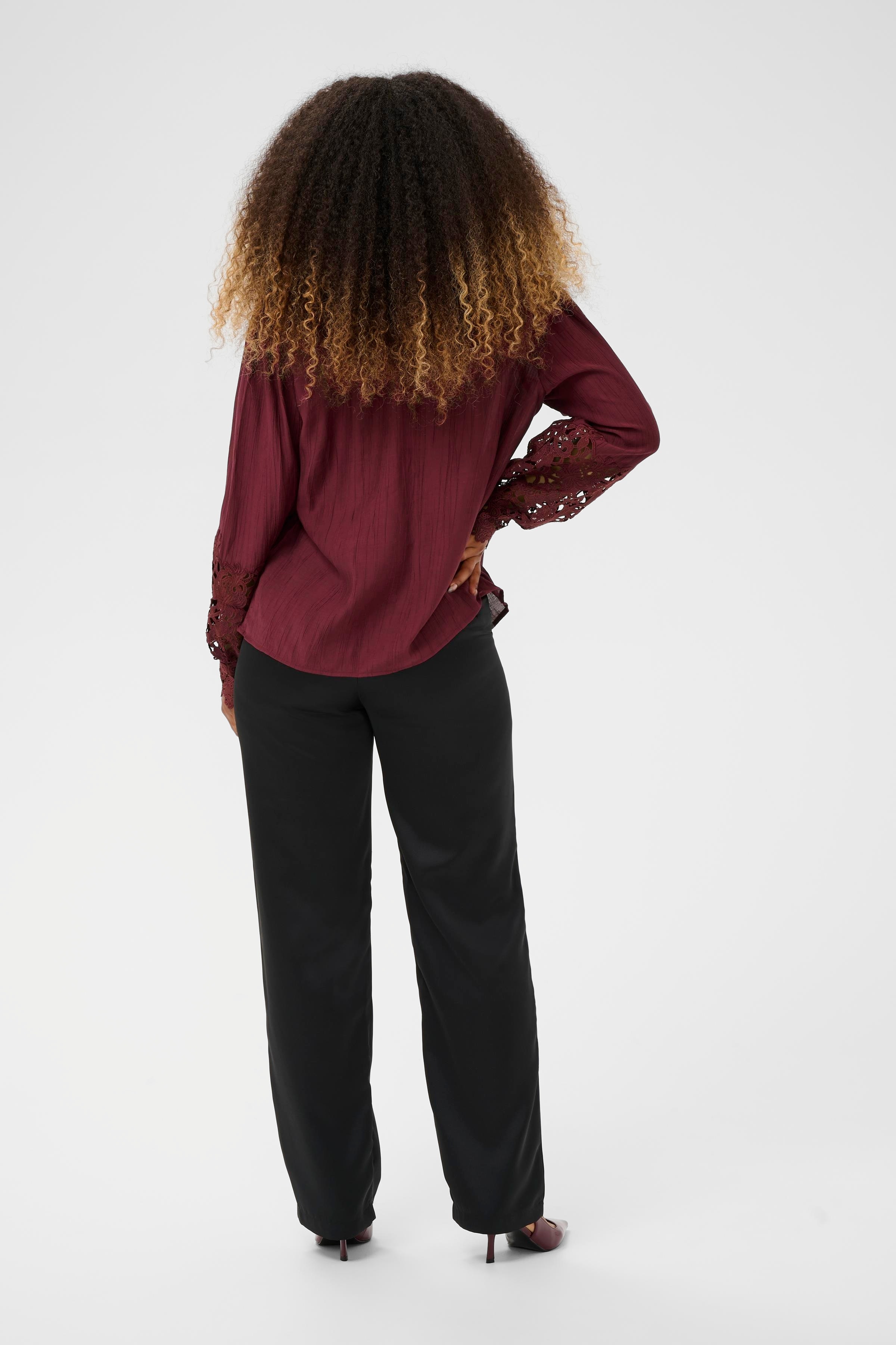 CRTina Blouse LOOKBOOK BACK 10614427-191522