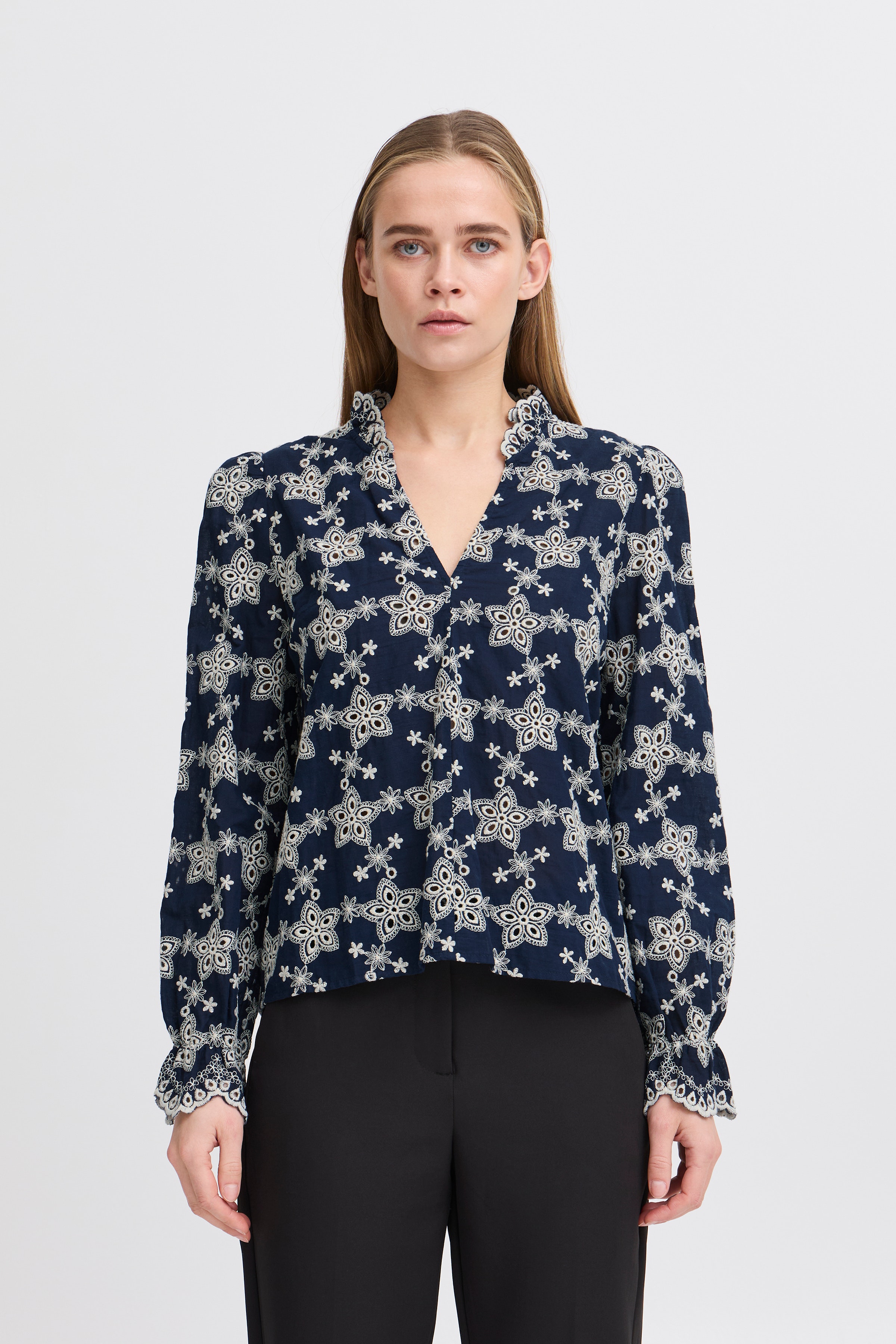 IHFLUNA Blouse with long sleeve LOOKBOOK FRONT 20122501-193933