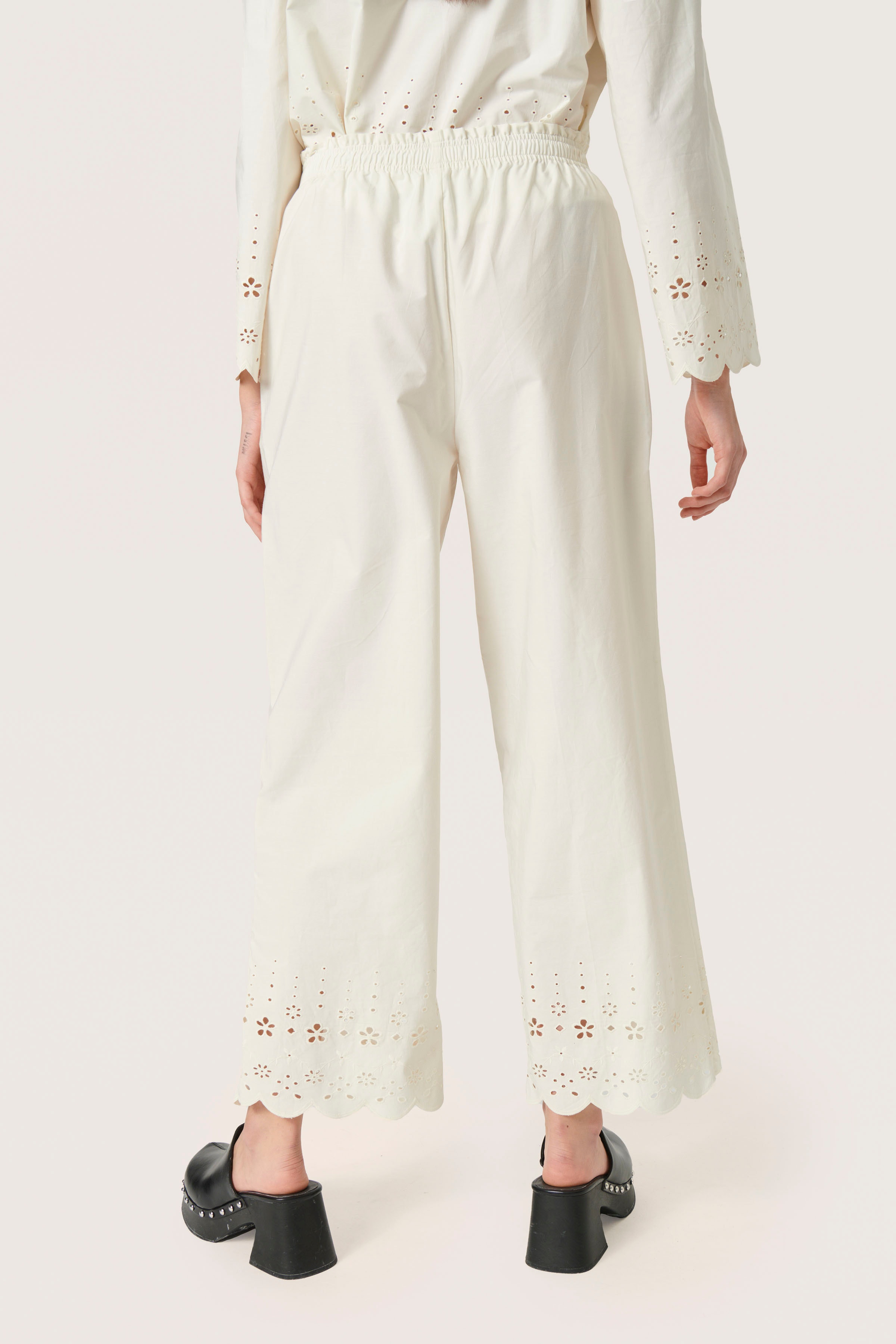 SLMerina Trousers LOOKBOOK BACK 30406742-110701