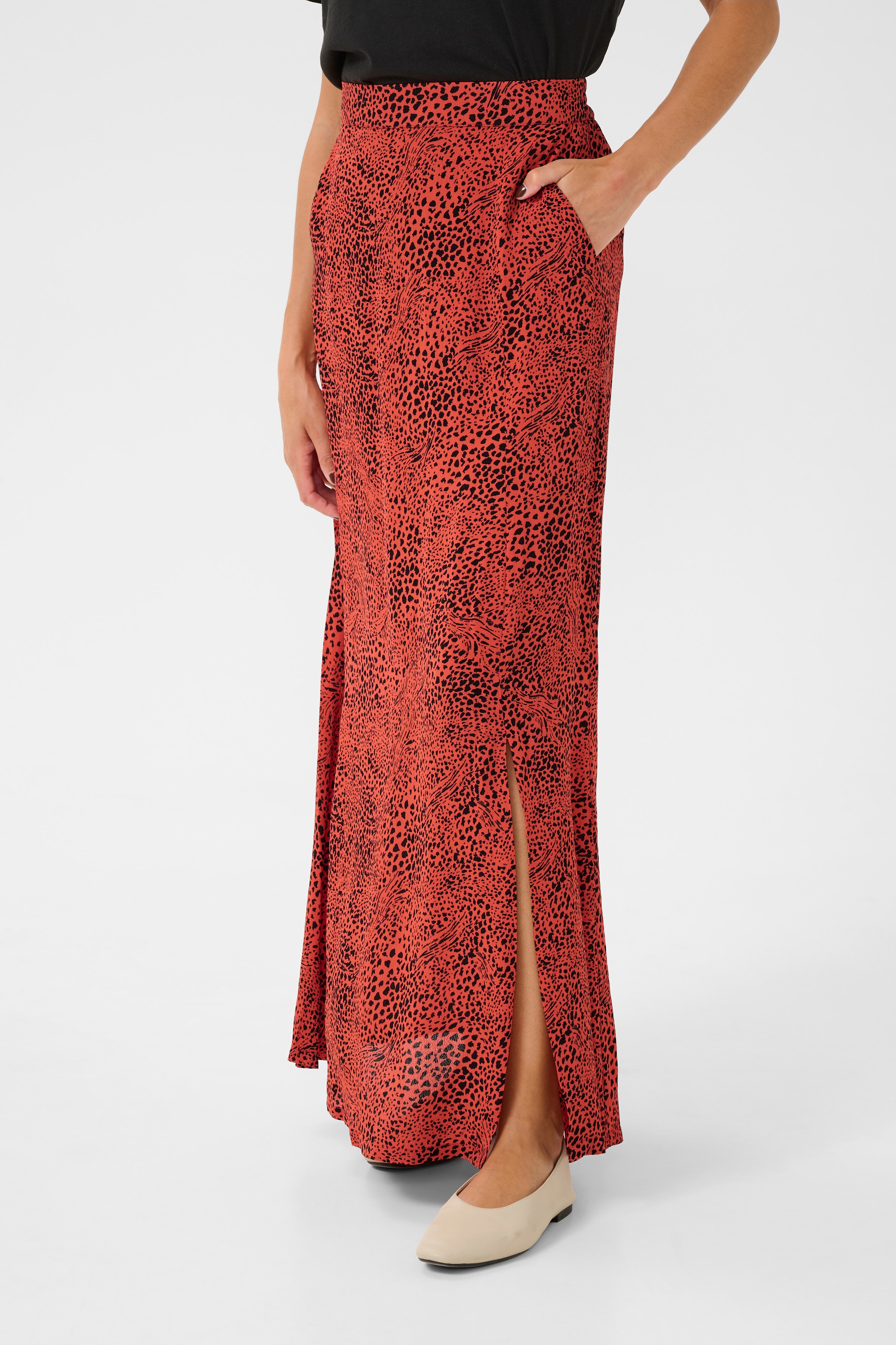 KAliana Kjol LOOKBOOK FRONT 10509927-107428