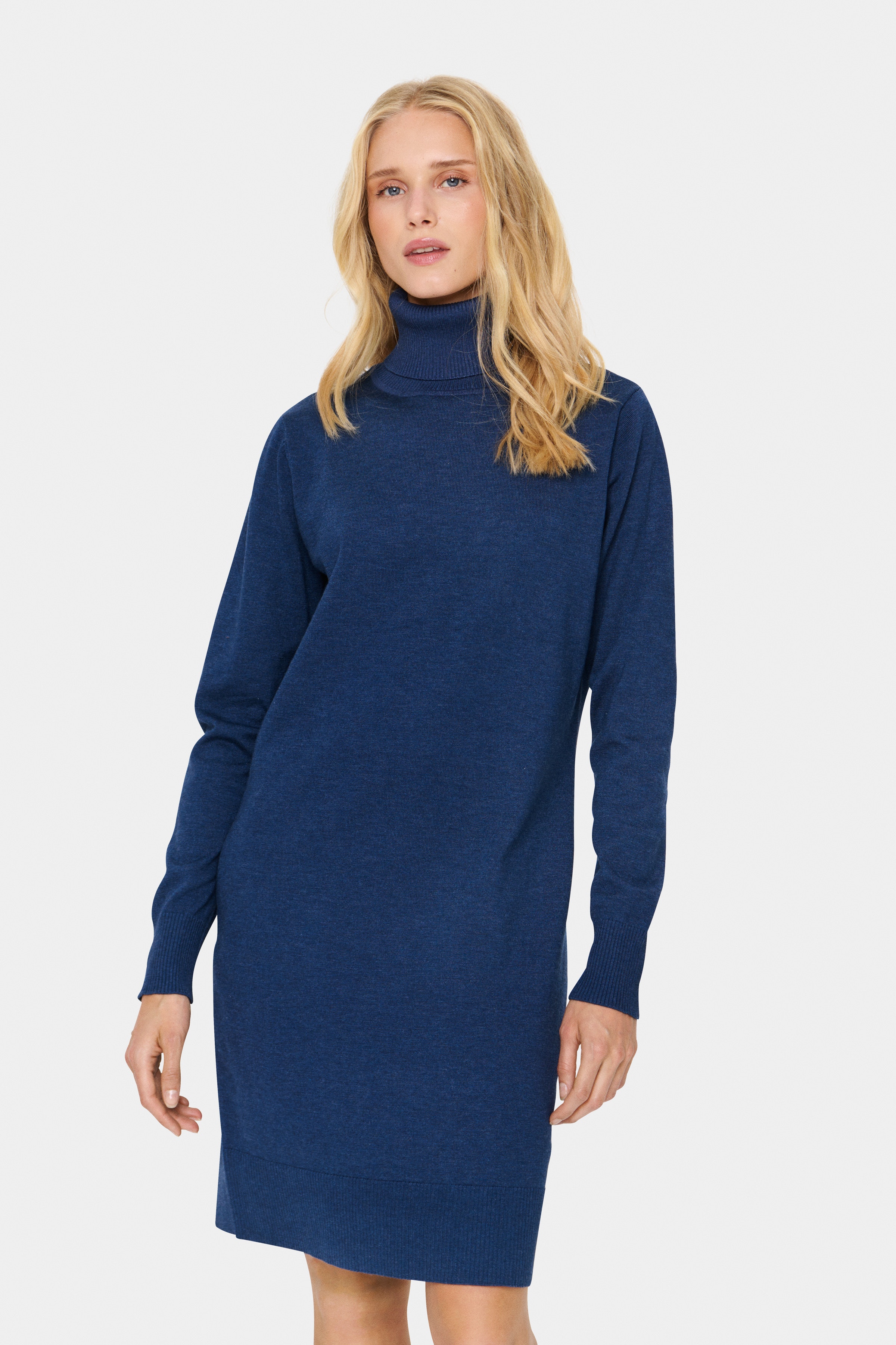 MilaSZ Rollneck Dress LOOKBOOK FRONT 30501696-1941281