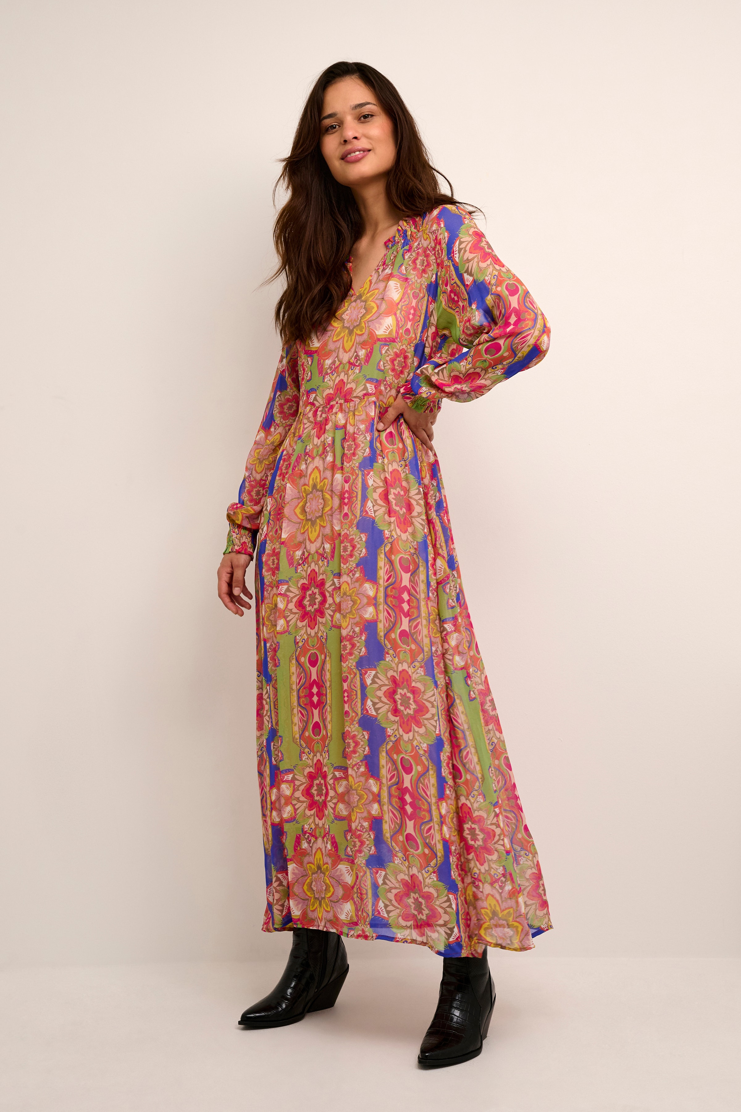 CRCarolina Jurk LOOKBOOK FRONT 10610980-103836