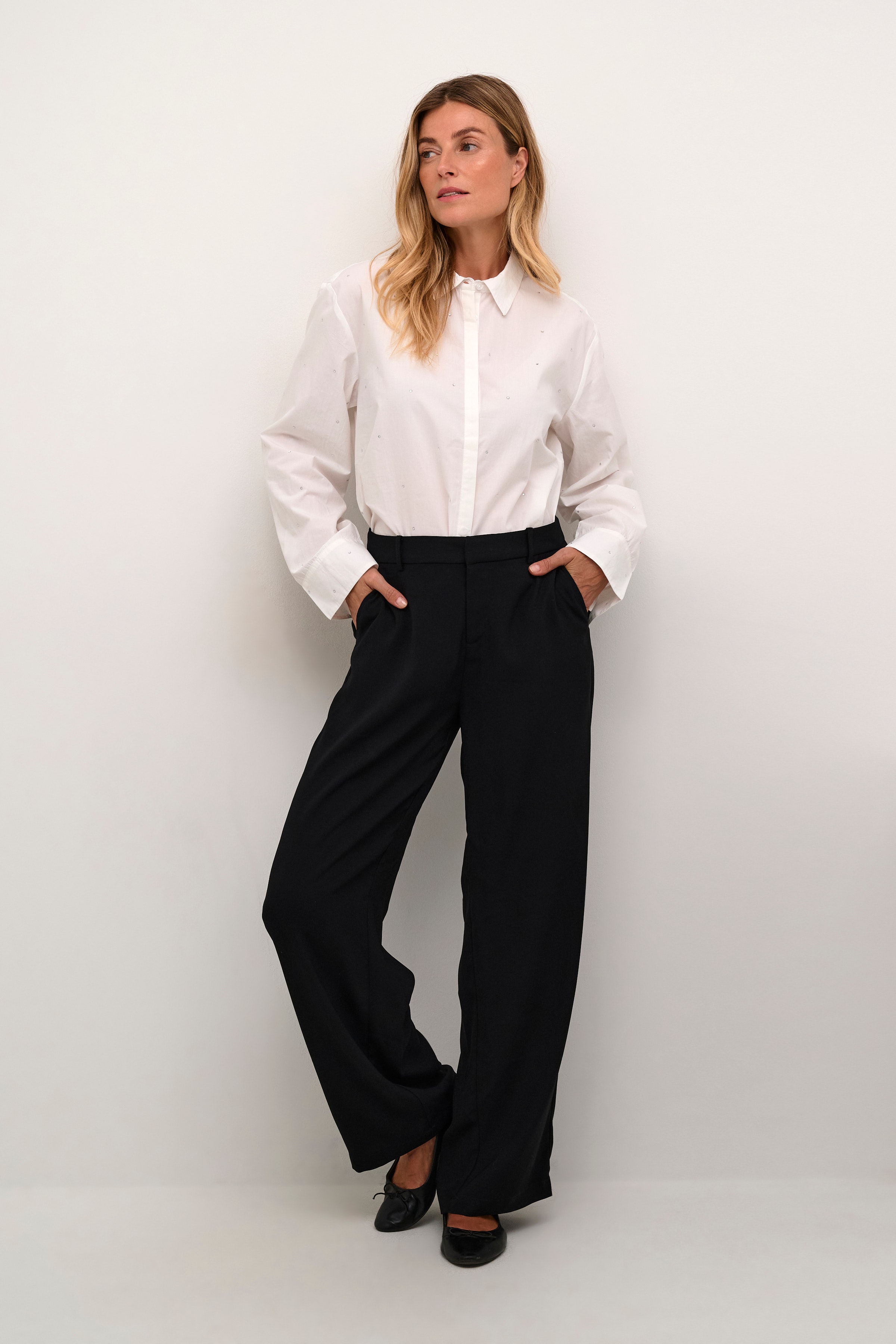 CRCocamia Trousers LOOKBOOK FRONT 10611708-100120