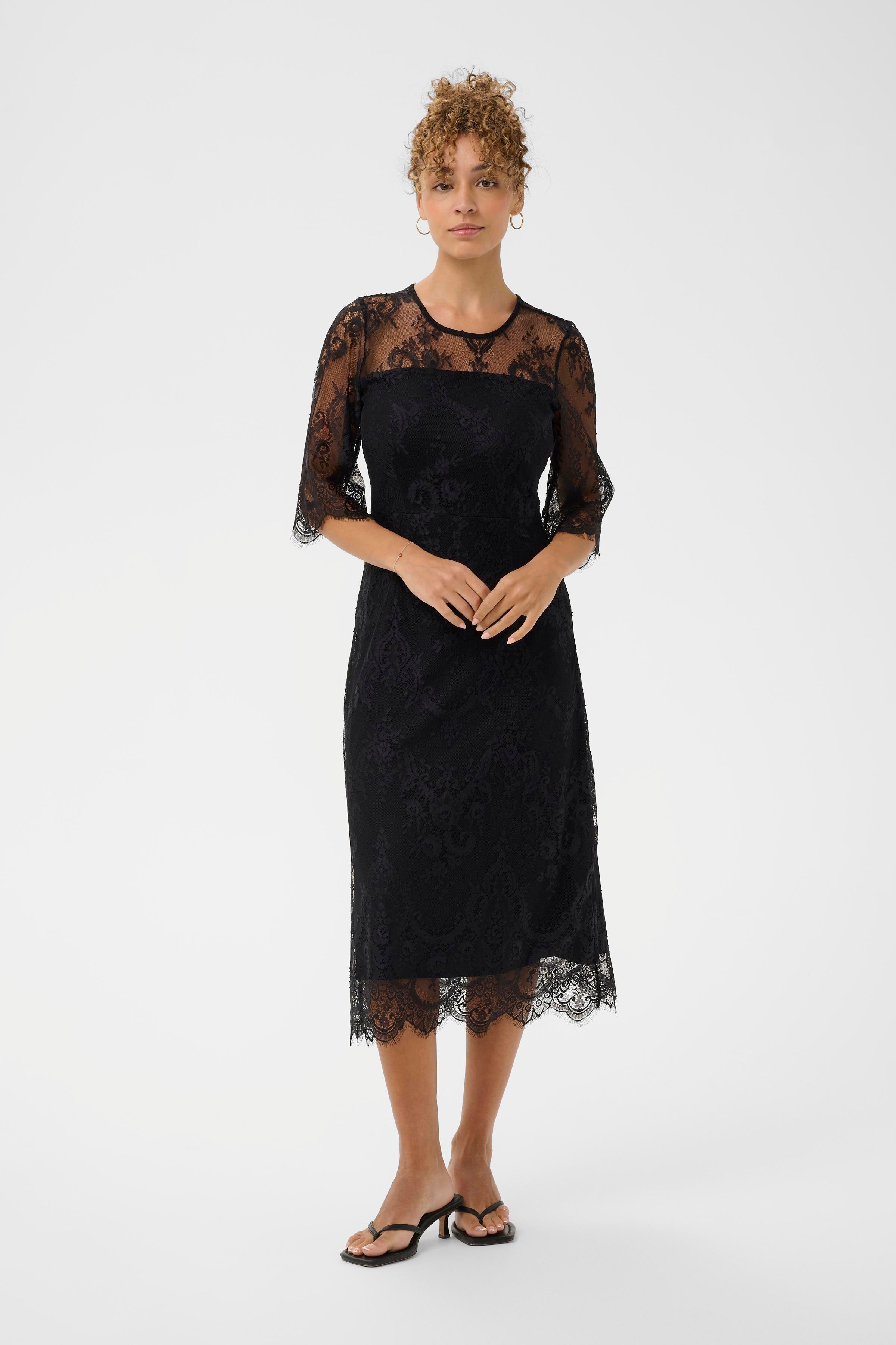 CRYumi Kjole LOOKBOOK FRONT 10615261-100120