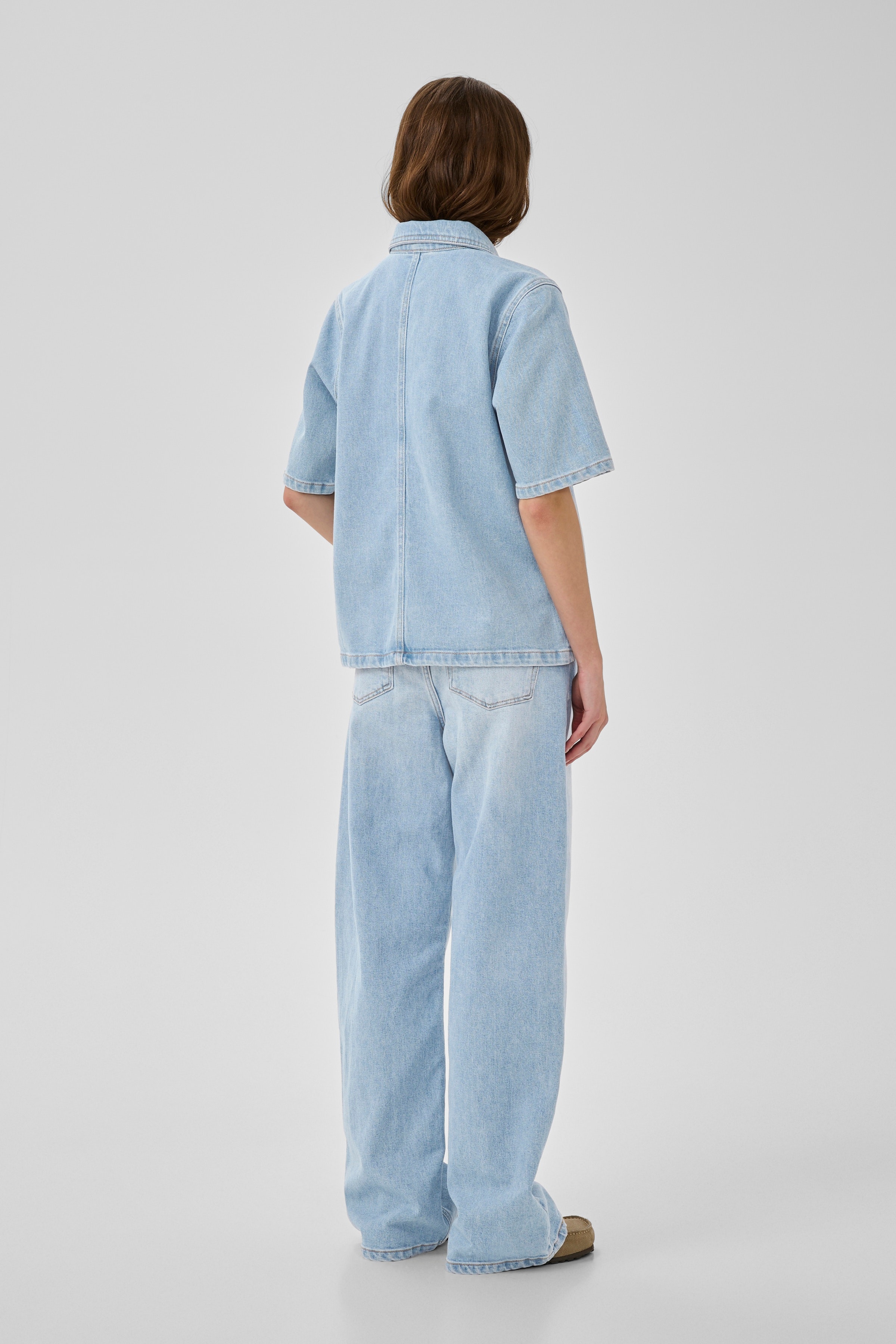 05 THE LOUIS HIGH WIDE LOOKBOOK BACK 10704222-100045