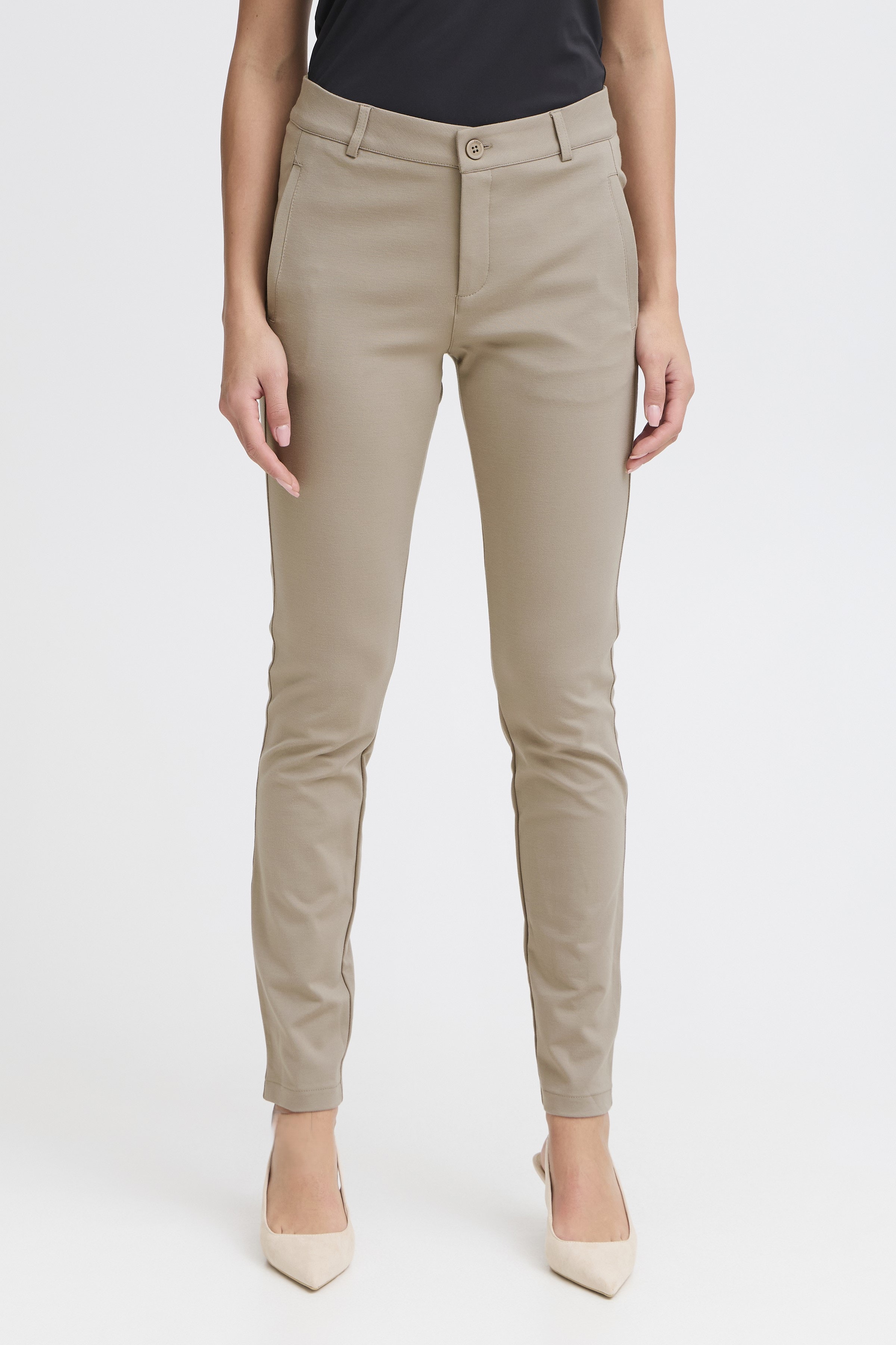 FRLANO Trousers LOOKBOOK FRONT 20610830-181110