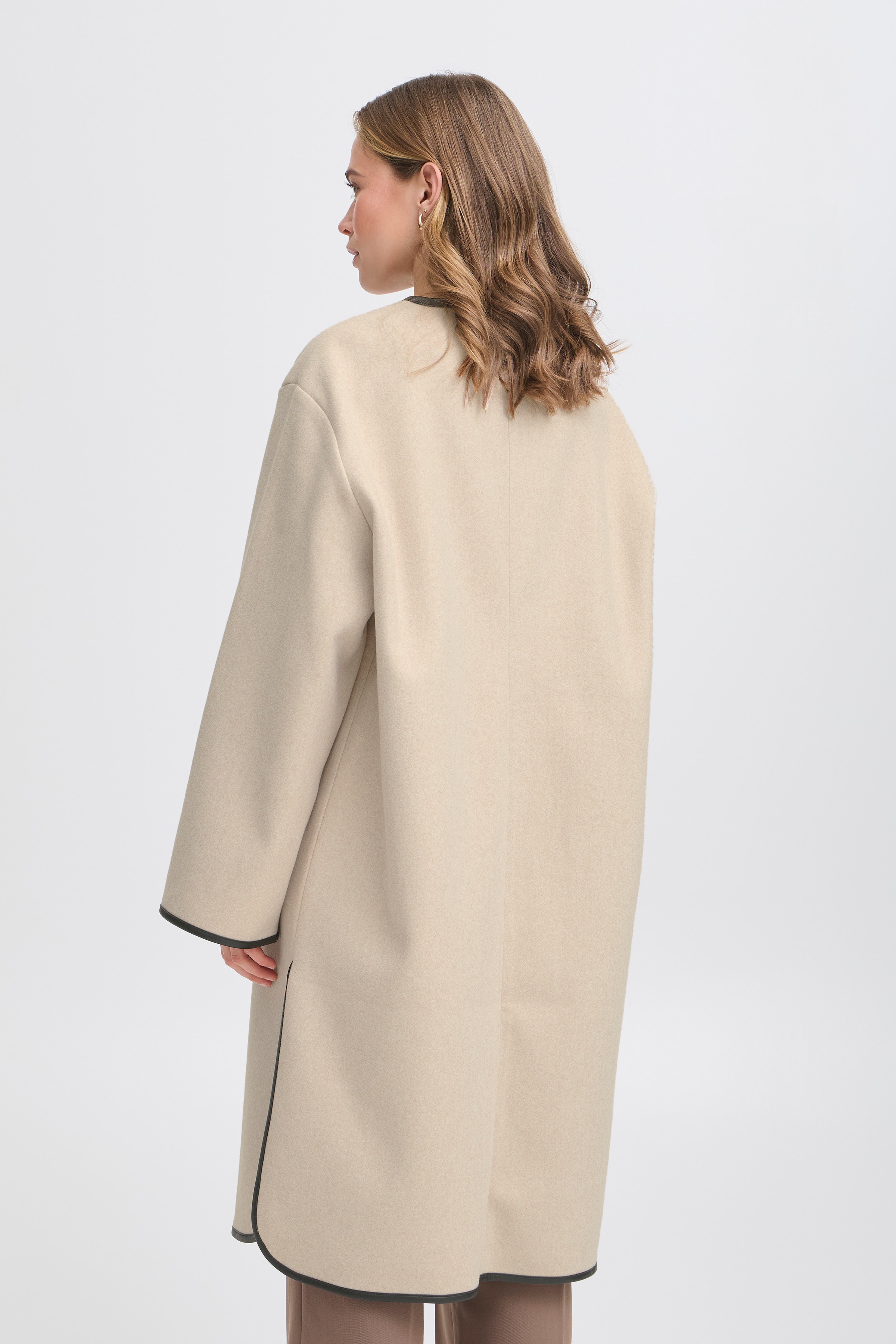 FRELISABETH Yttertøy LOOKBOOK FRONT 20615638-200662