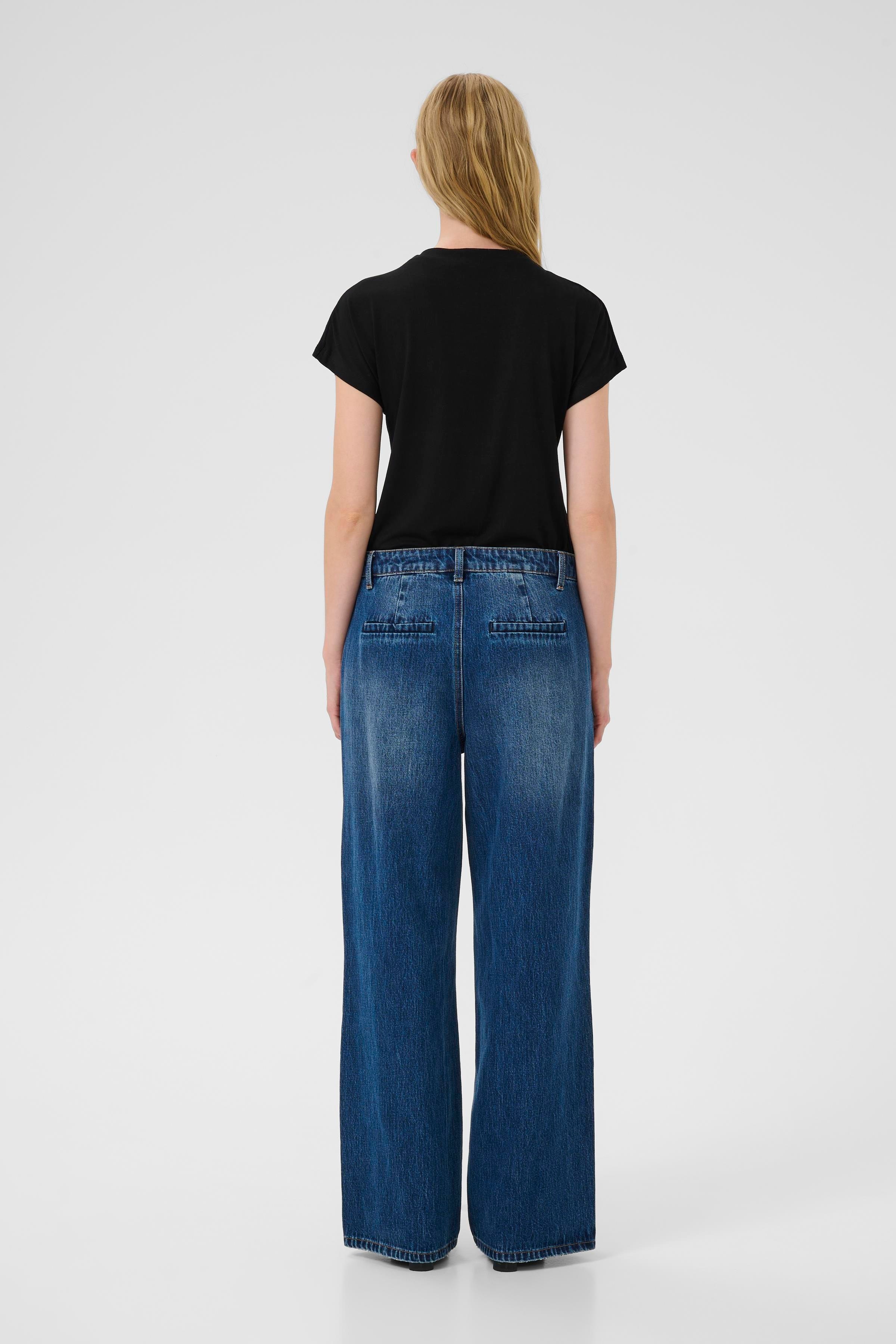 Dandy T-shirt LOOKBOOK BACK 10102010-194008