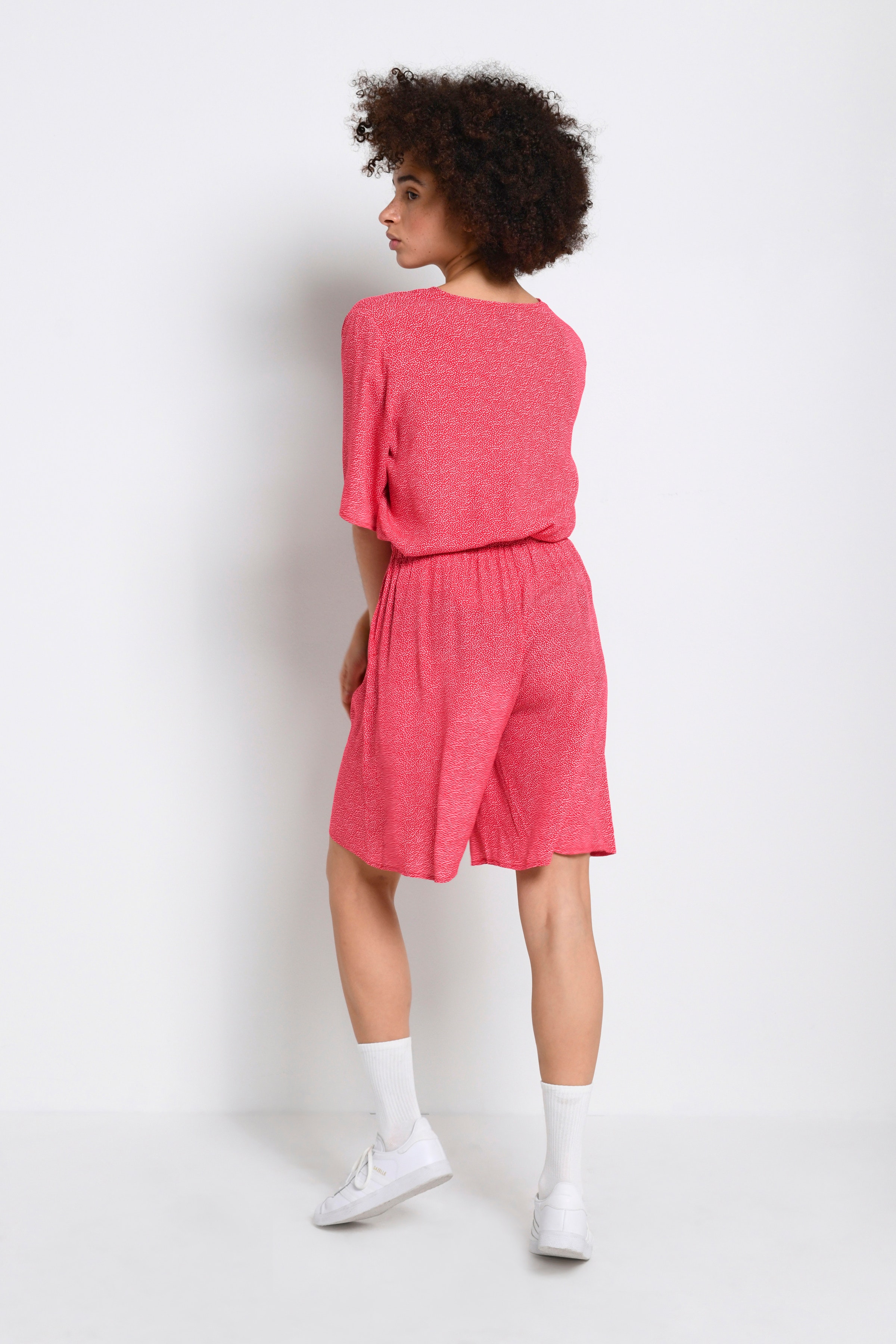 AlexaMW Shorts LOOKBOOK BACK 10703857-102752