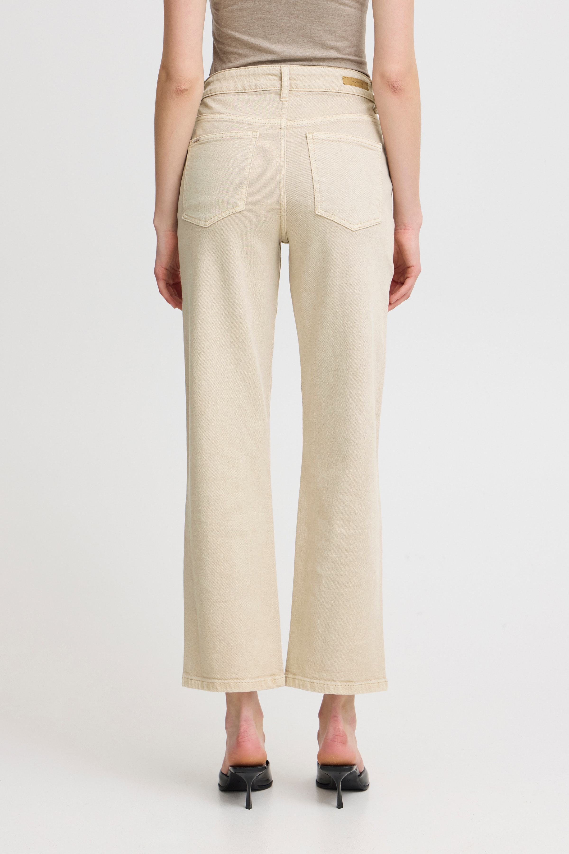 BYLOVI Jeans LOOKBOOK FRONT 20816173-151304