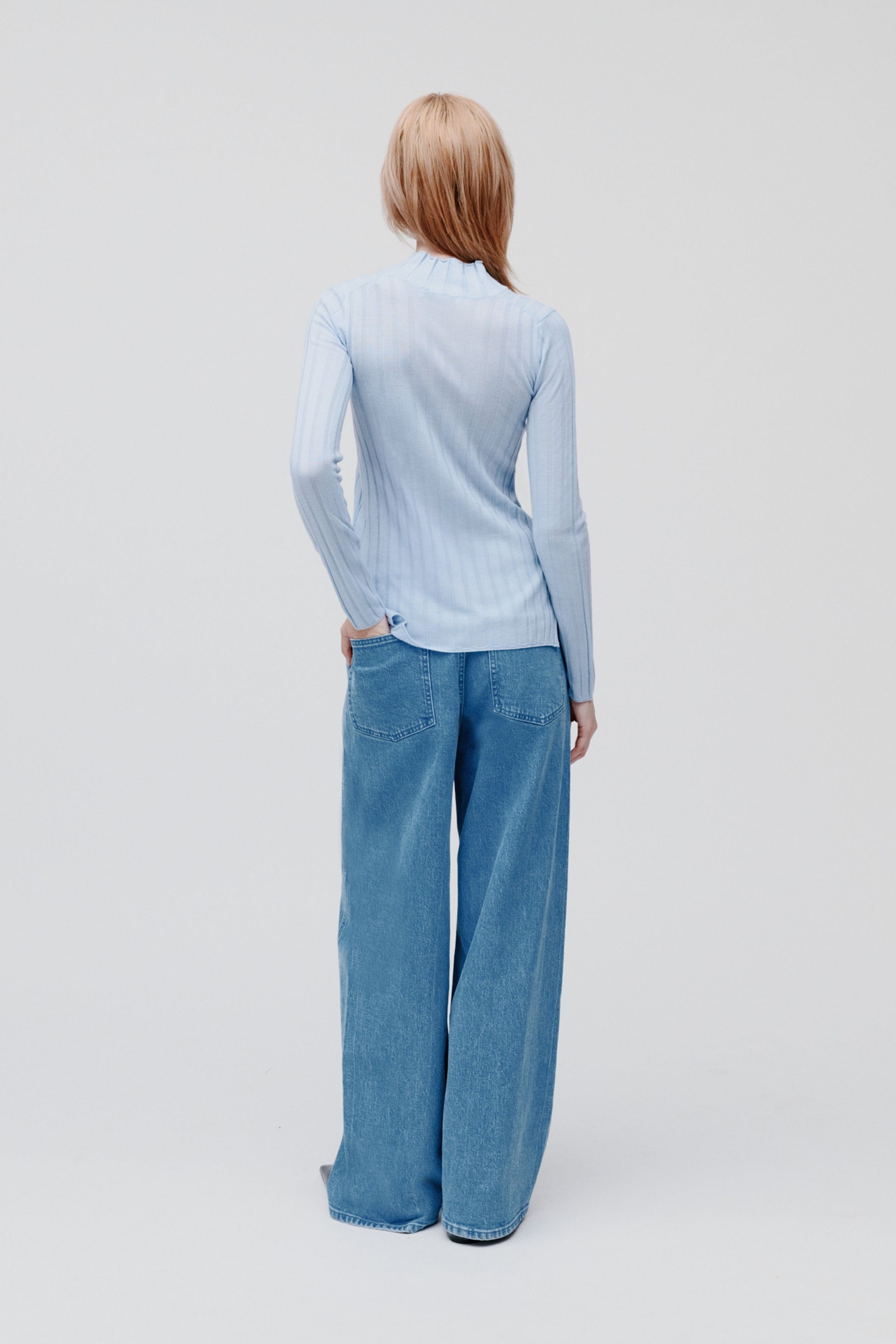 KACY Pullover LOOKBOOK BACK 30600382-BL832