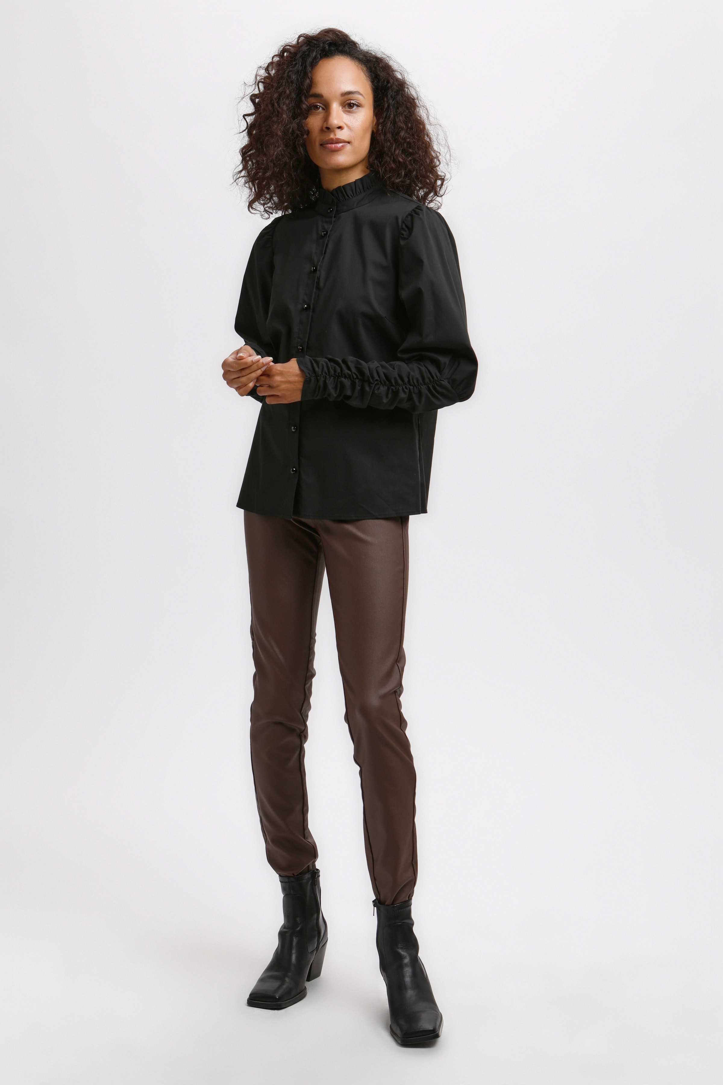 KAvinnie Langærmet skjorte LOOKBOOK FRONT 10505725-100121