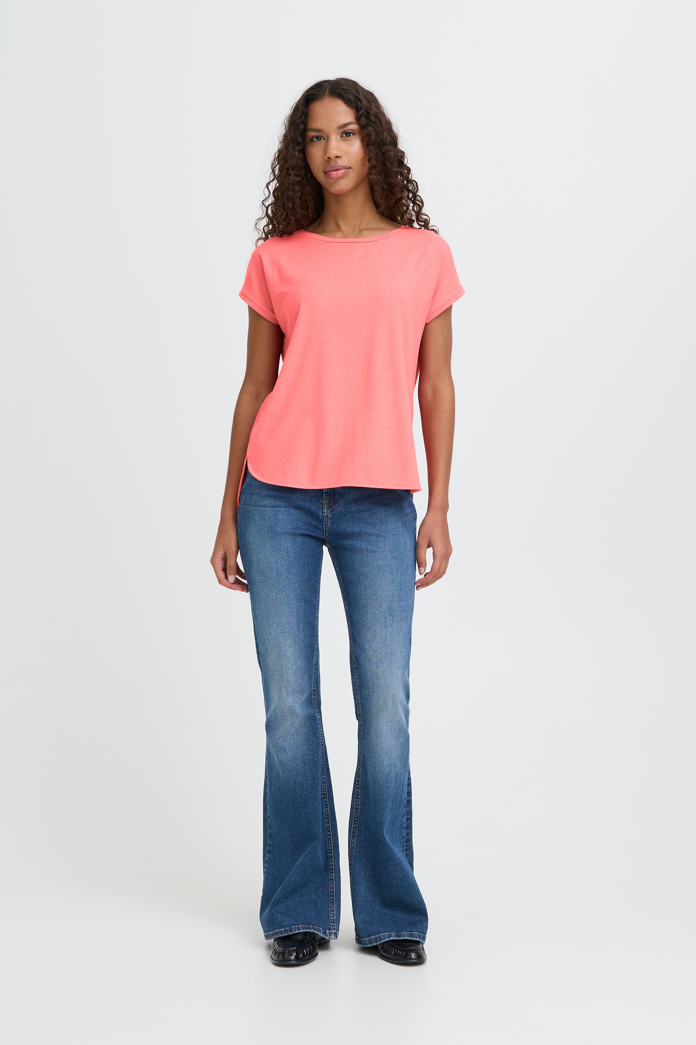 IHREBELLY T-shirt LOOKBOOK FRONT 20125199-181756