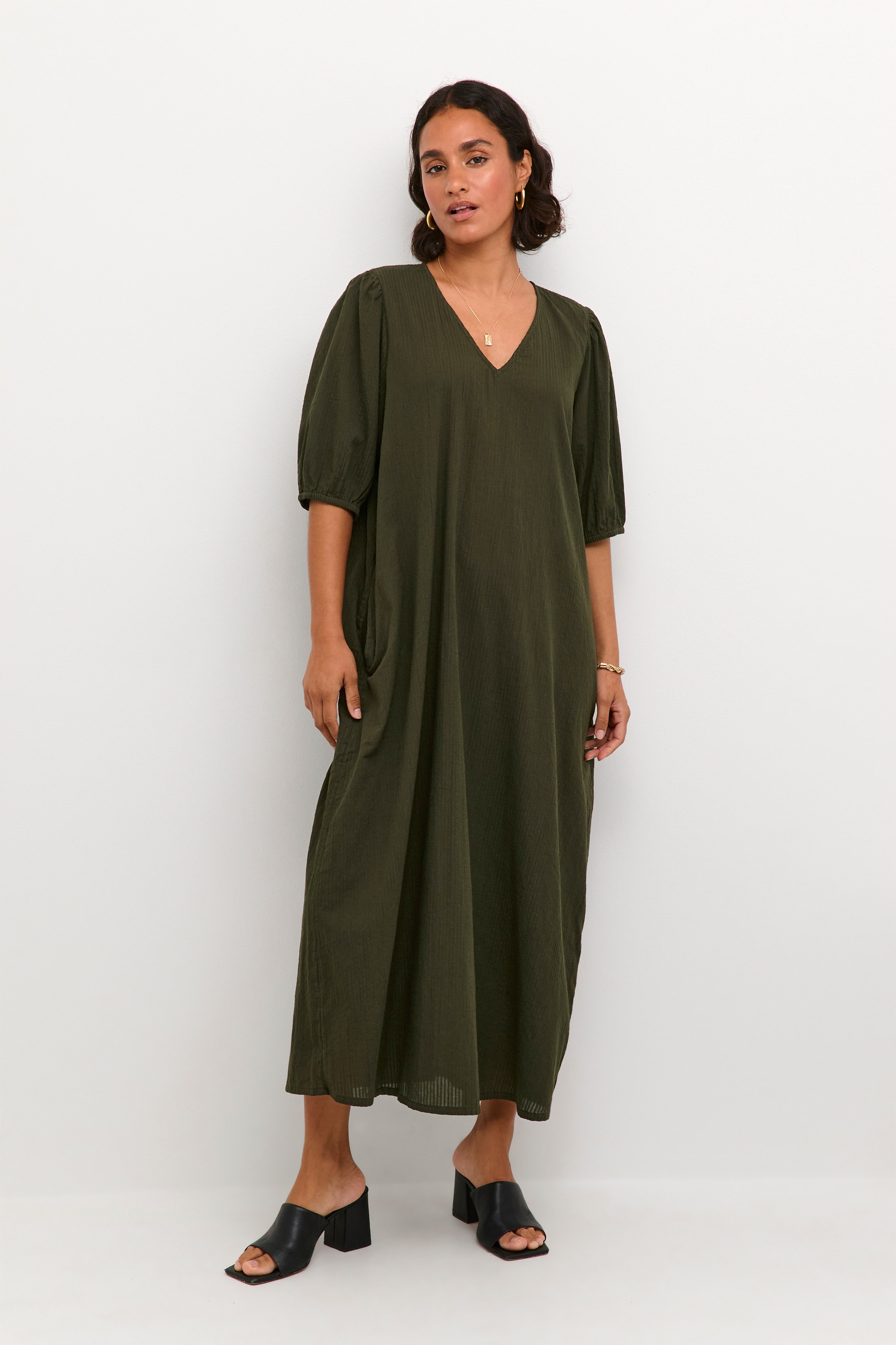 KAlinn Kleid LOOKBOOK FRONT 10508637-190414