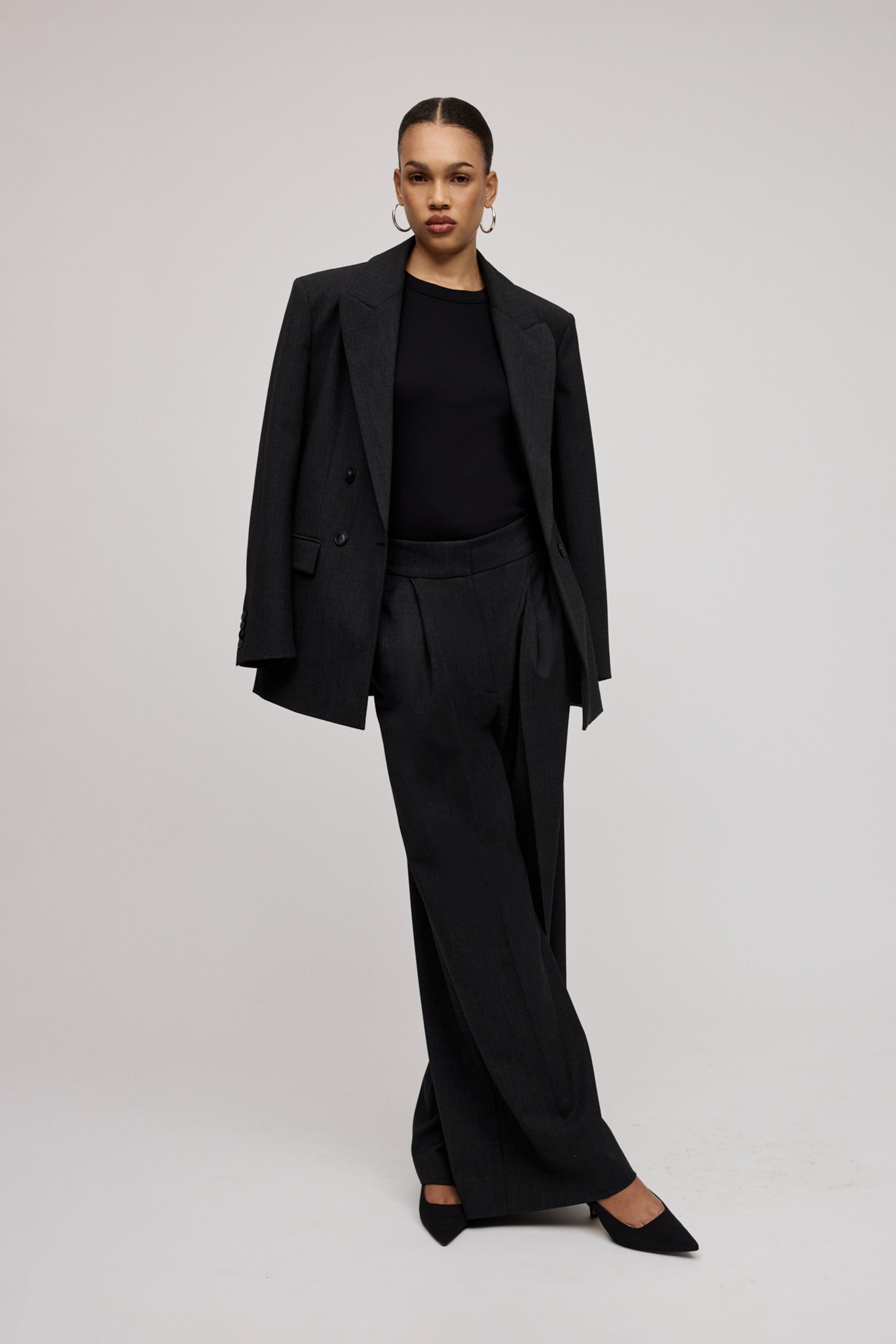 PRESCILLIA SUE Trousers LOOKBOOK FRONT 30600623-GY949