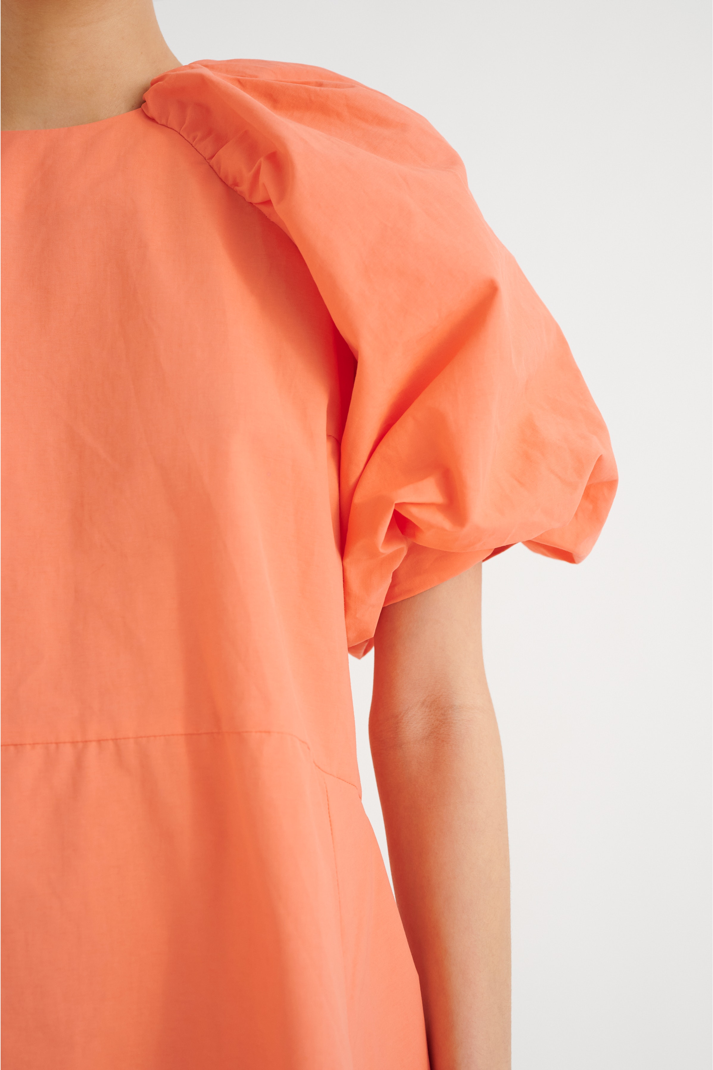 VaraliIW Kleid LOOKBOOK DETAIL 30107465-161545