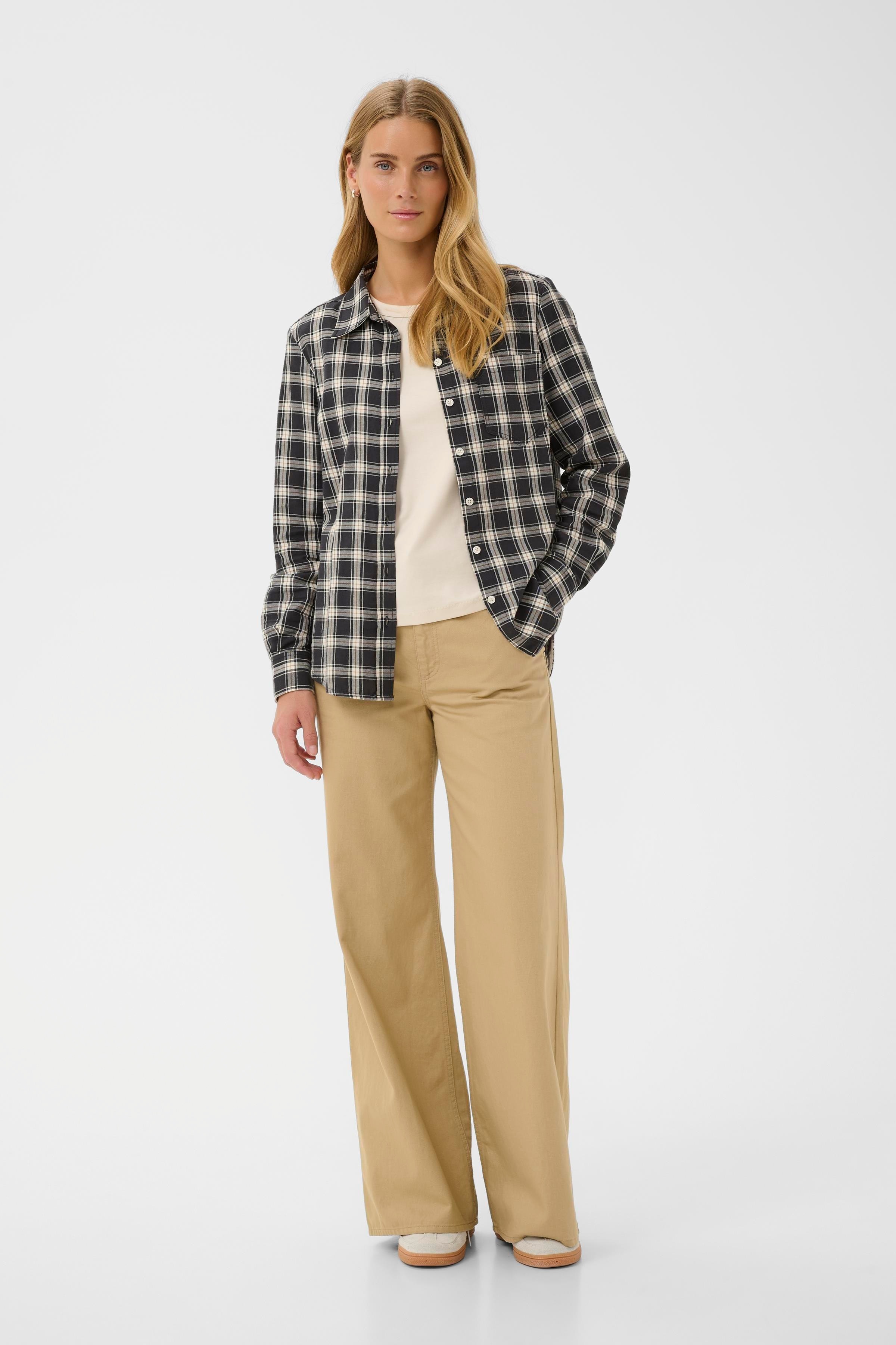 YanaPW Shirt LOOKBOOK FRONT 30310281-304551