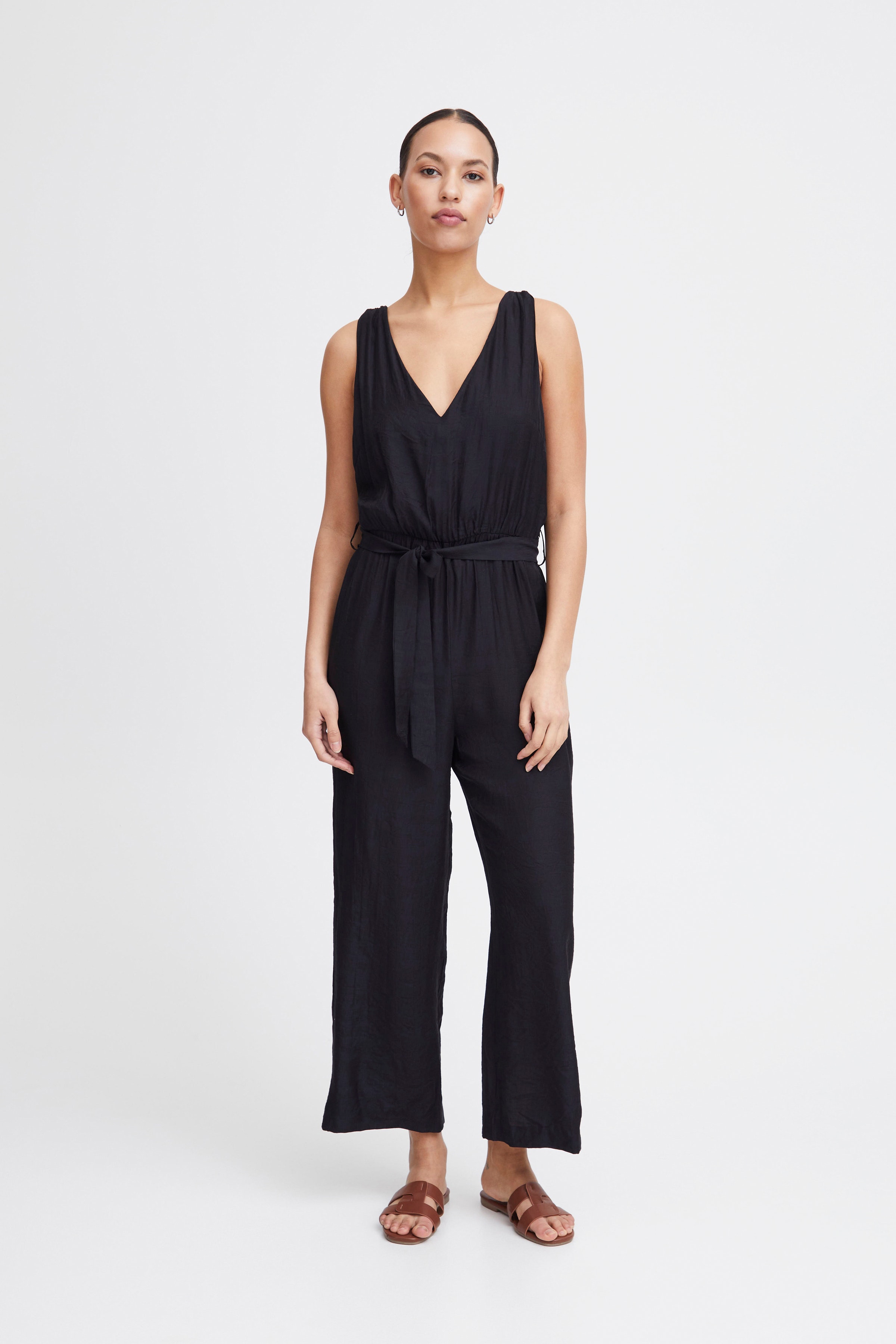 IHTANESSA Jumpsuit LOOKBOOK FRONT 20121286-194008