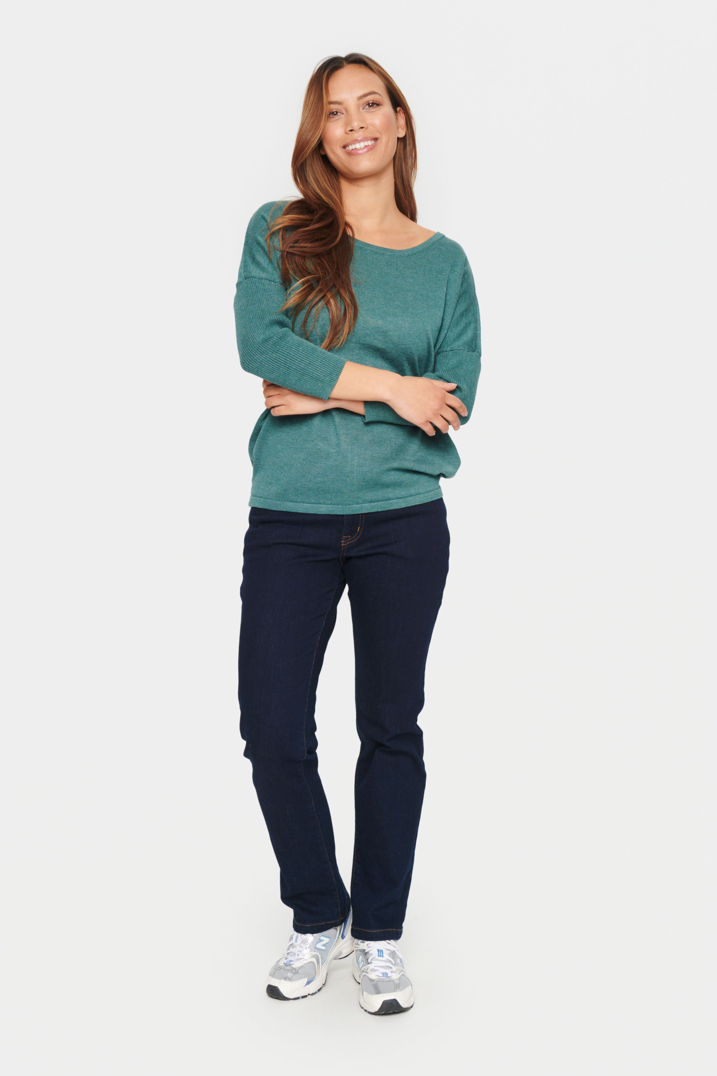 MilaSZ R-Neck Pullover LOOKBOOK FRONT 30500003-1856121