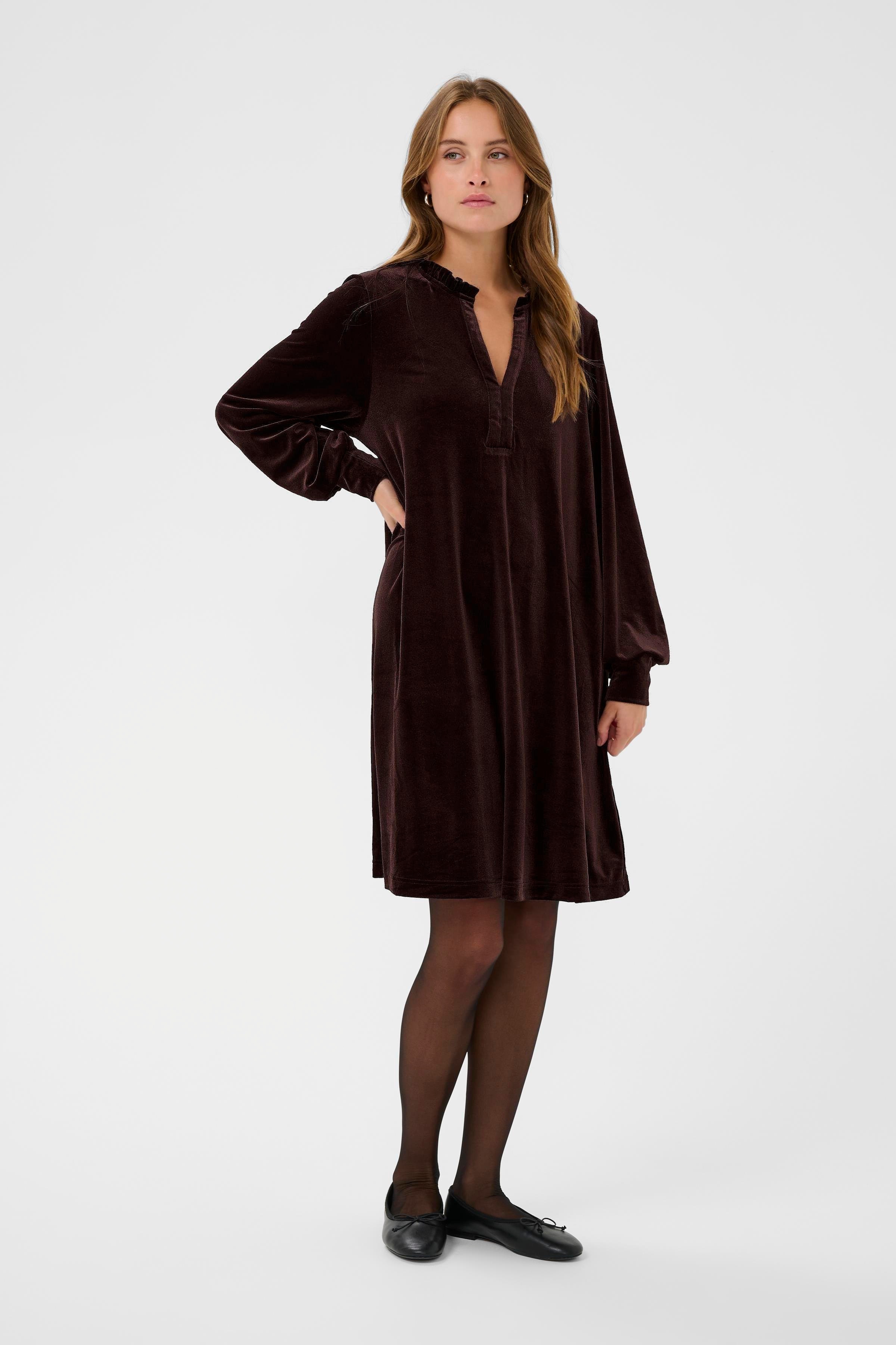 KAkelly Kleid LOOKBOOK FRONT 10511021-191111