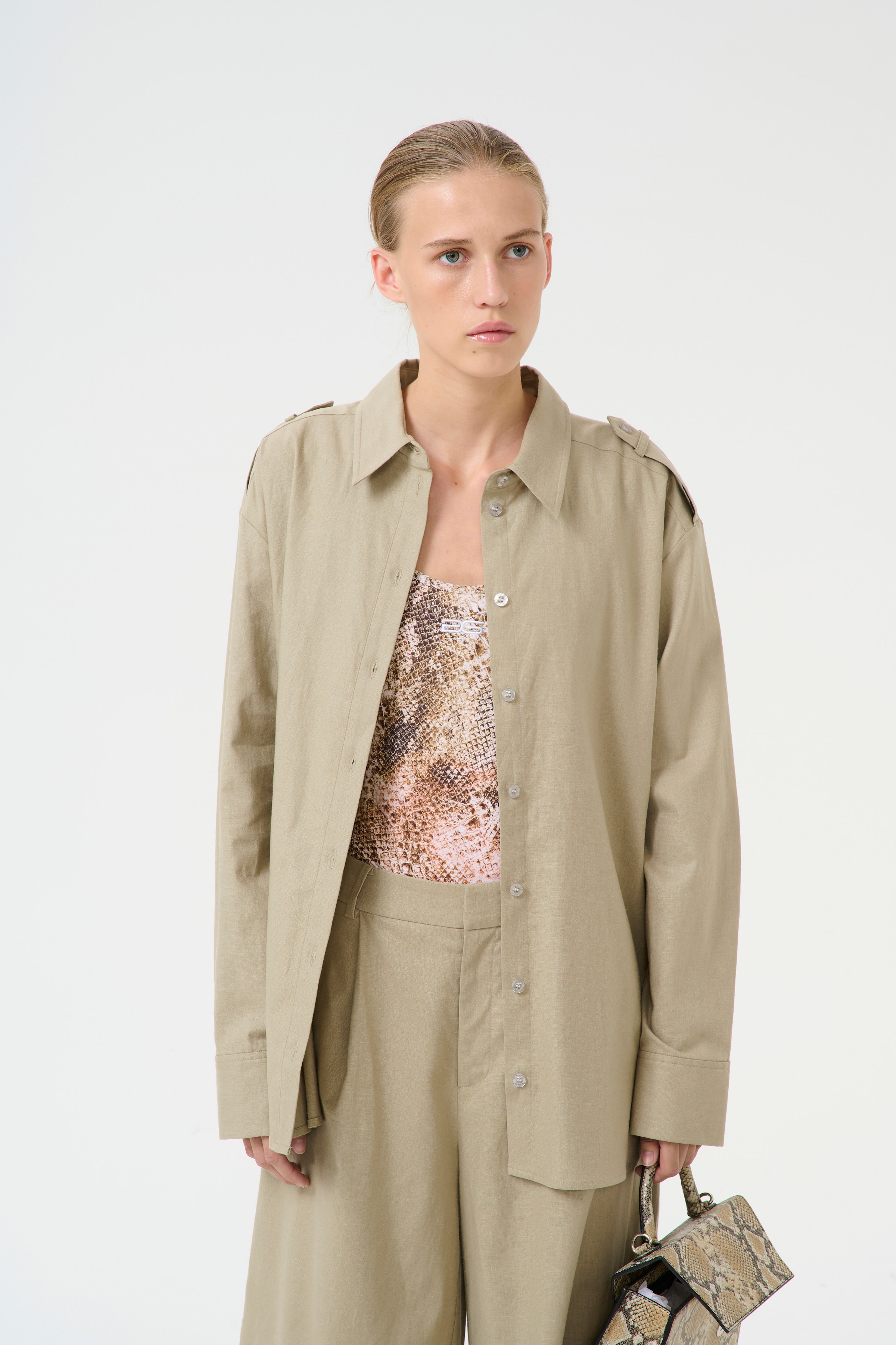 GZizza Skjorte LOOKBOOK FRONT 10910516-170510