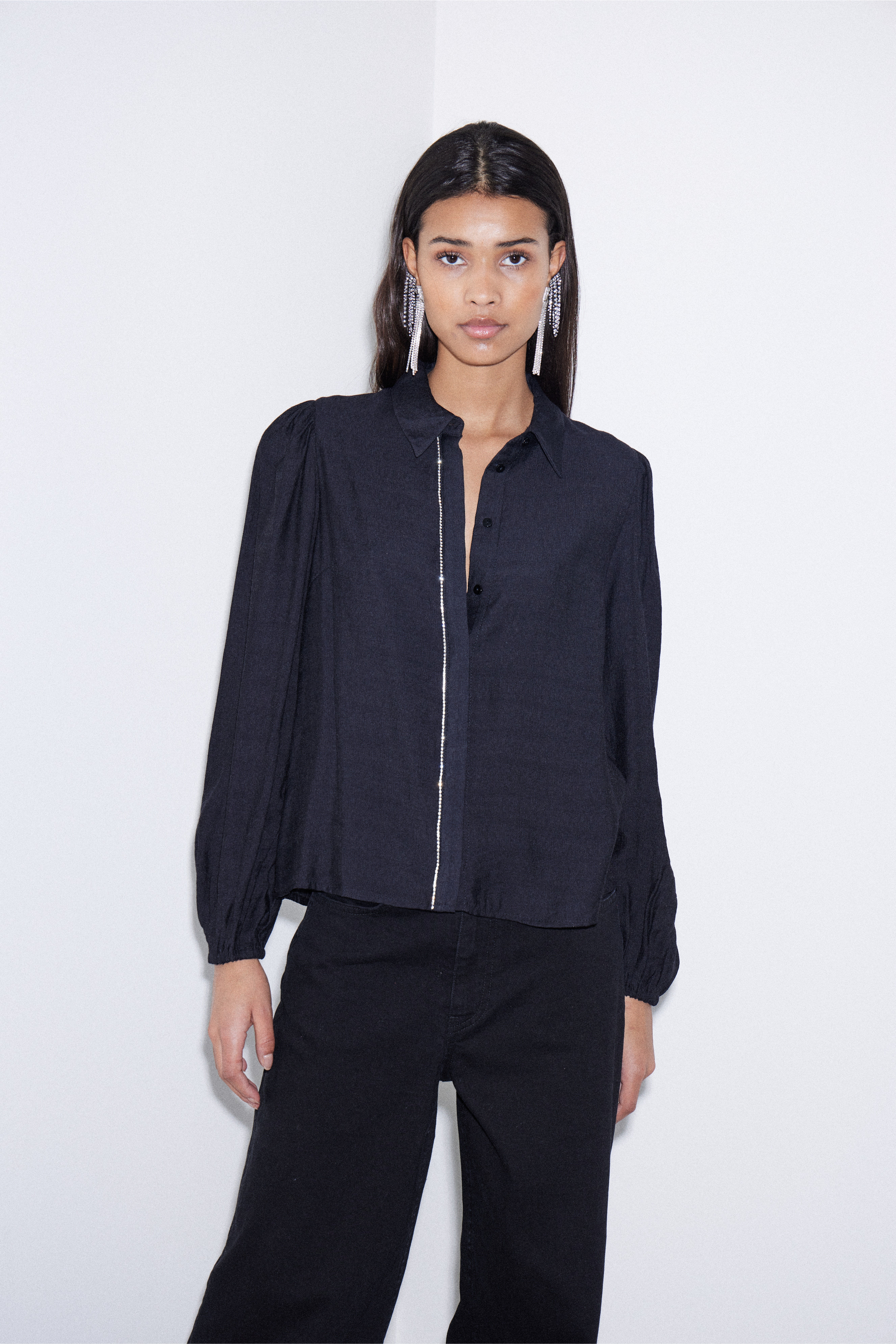 IHRHINES Blus LOCATION NONE 20122139-194008