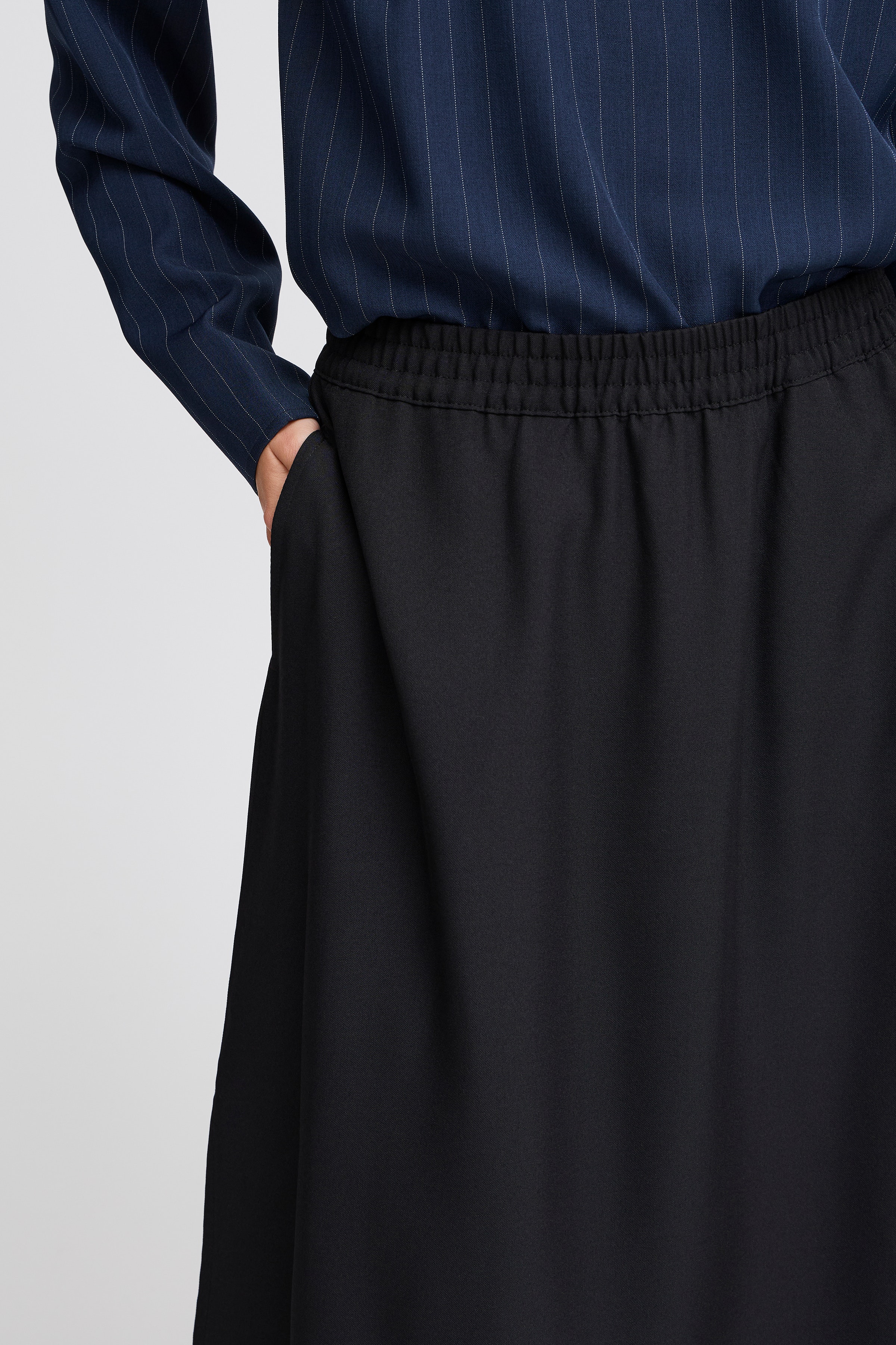 BYMMIDDE Skjørt LOOKBOOK DETAIL 20815546-200451