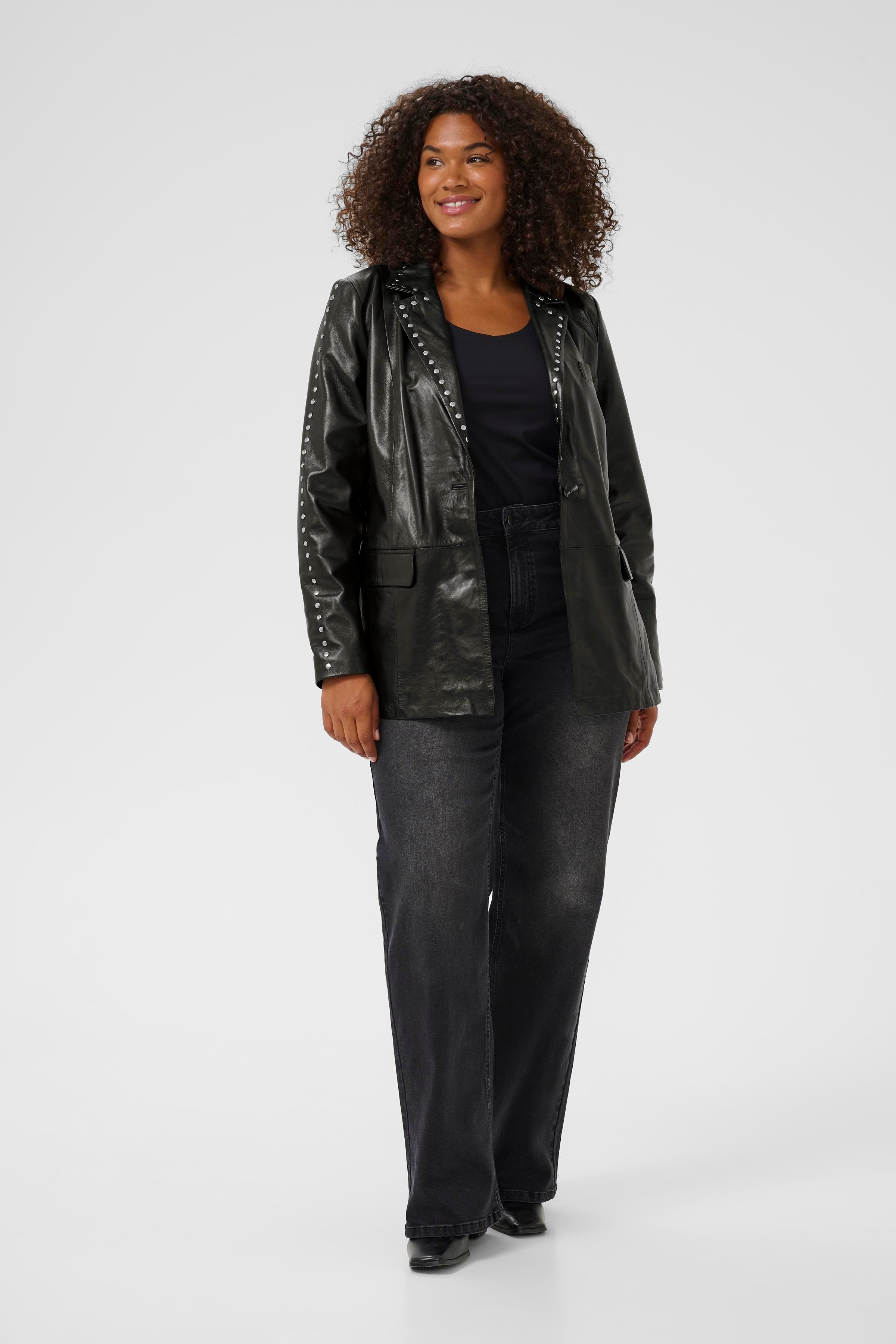 KCtera Blazer LOOKBOOK FRONT 10583695-100121