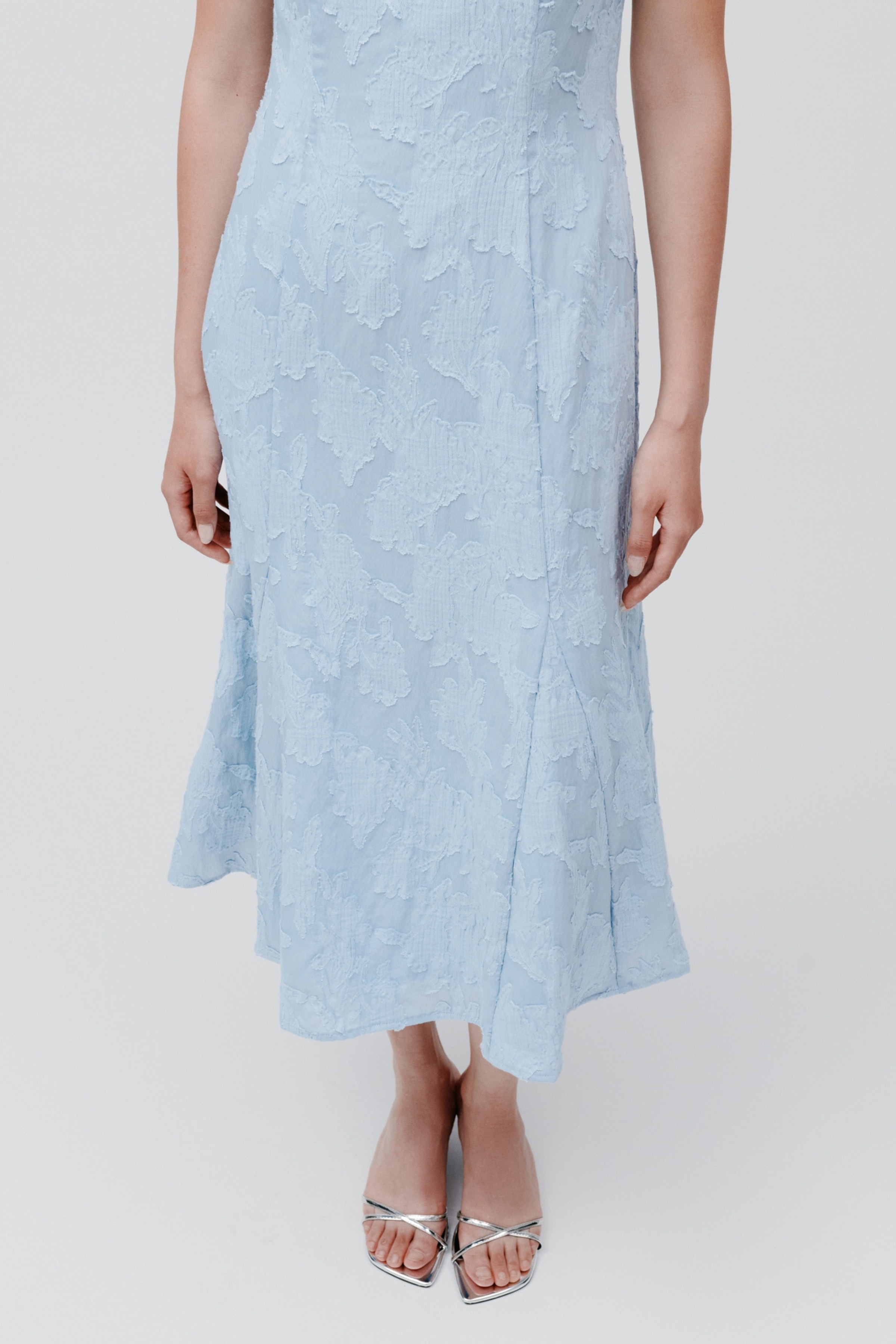 NASRIN Dress LOOKBOOK FRONT 30600663-BL832