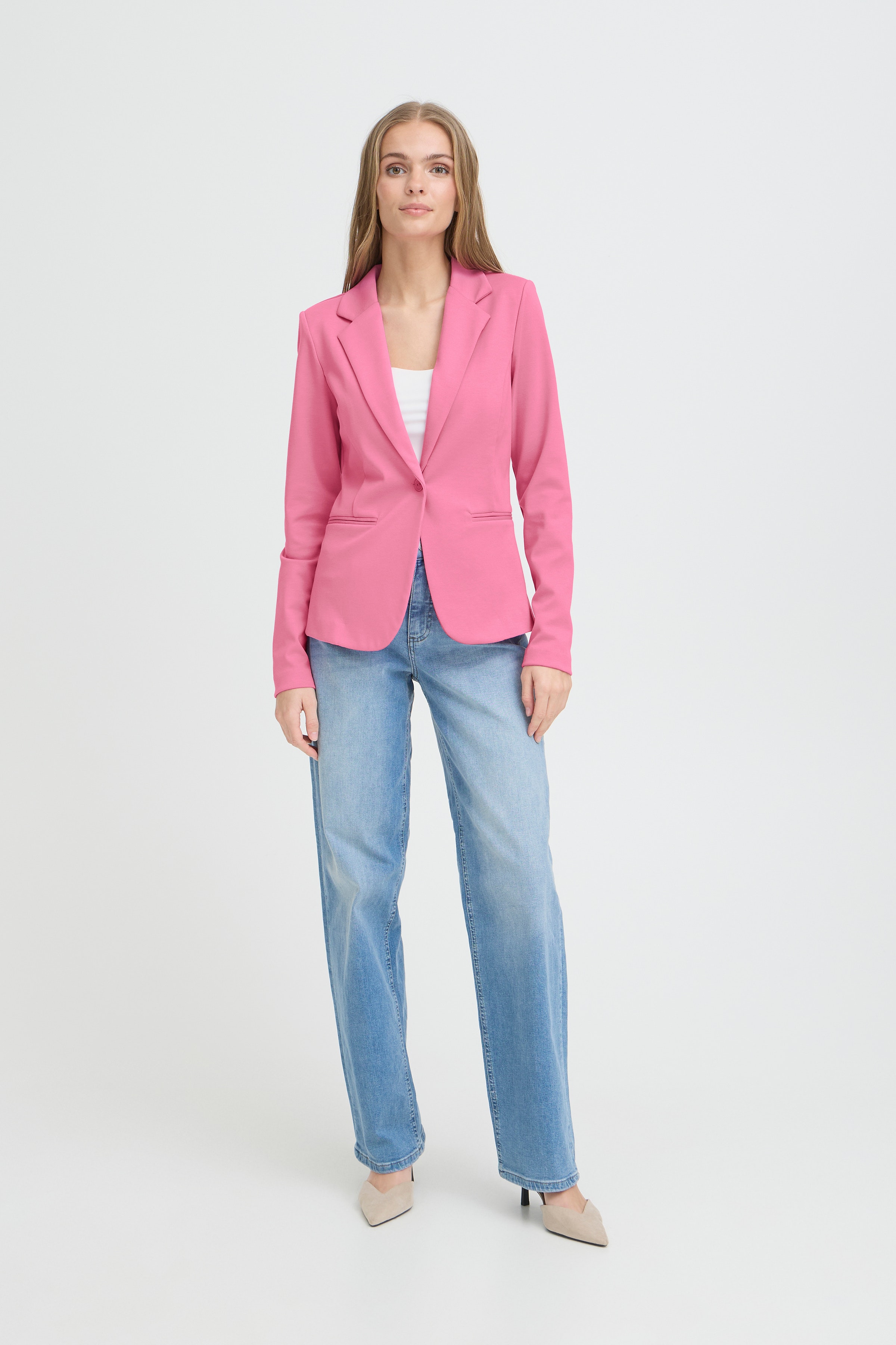 IHKATE Blazer LOOKBOOK FRONT 20101801-172625