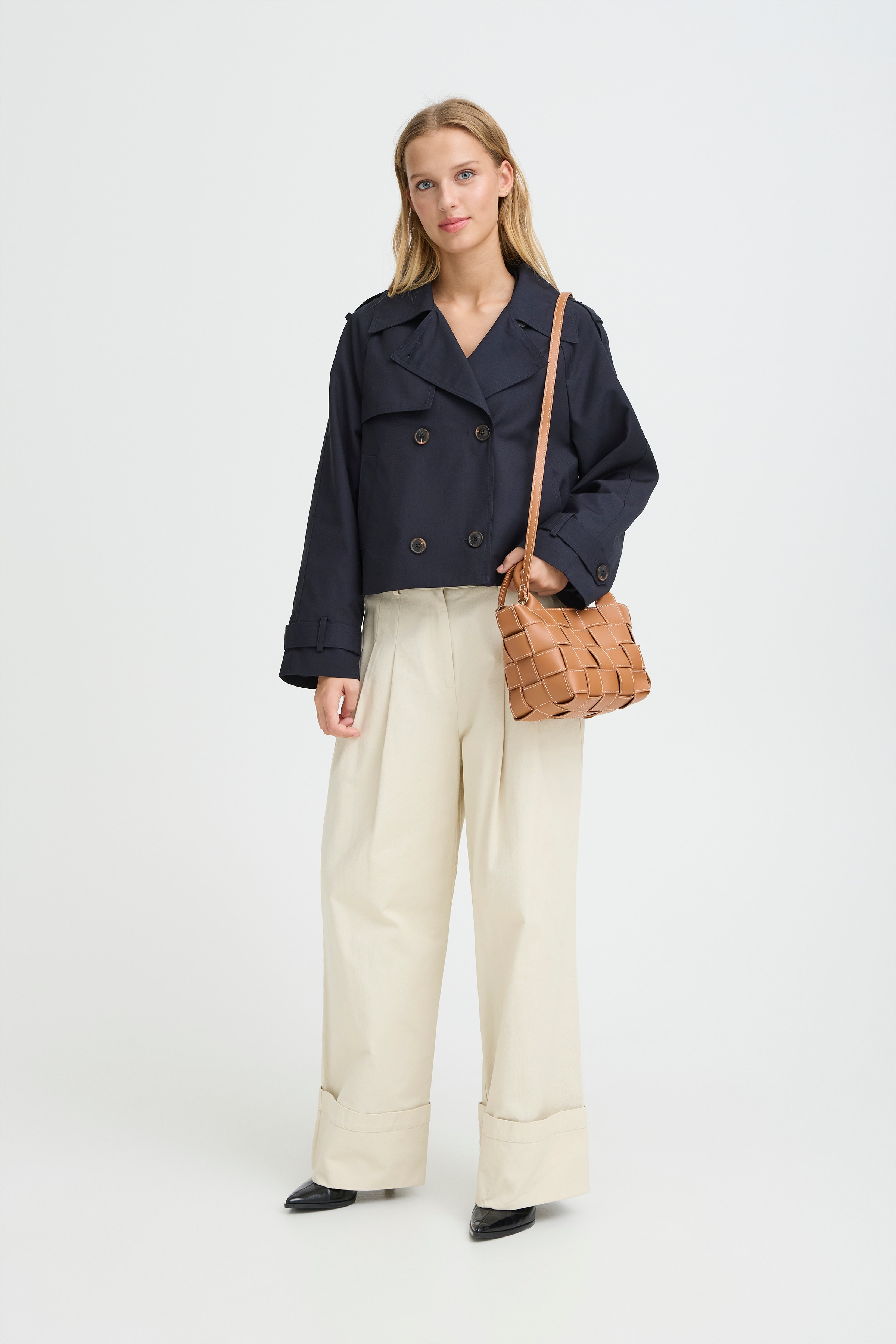 IAANABELL Taske LOOKBOOK FRONT 20125303-191220