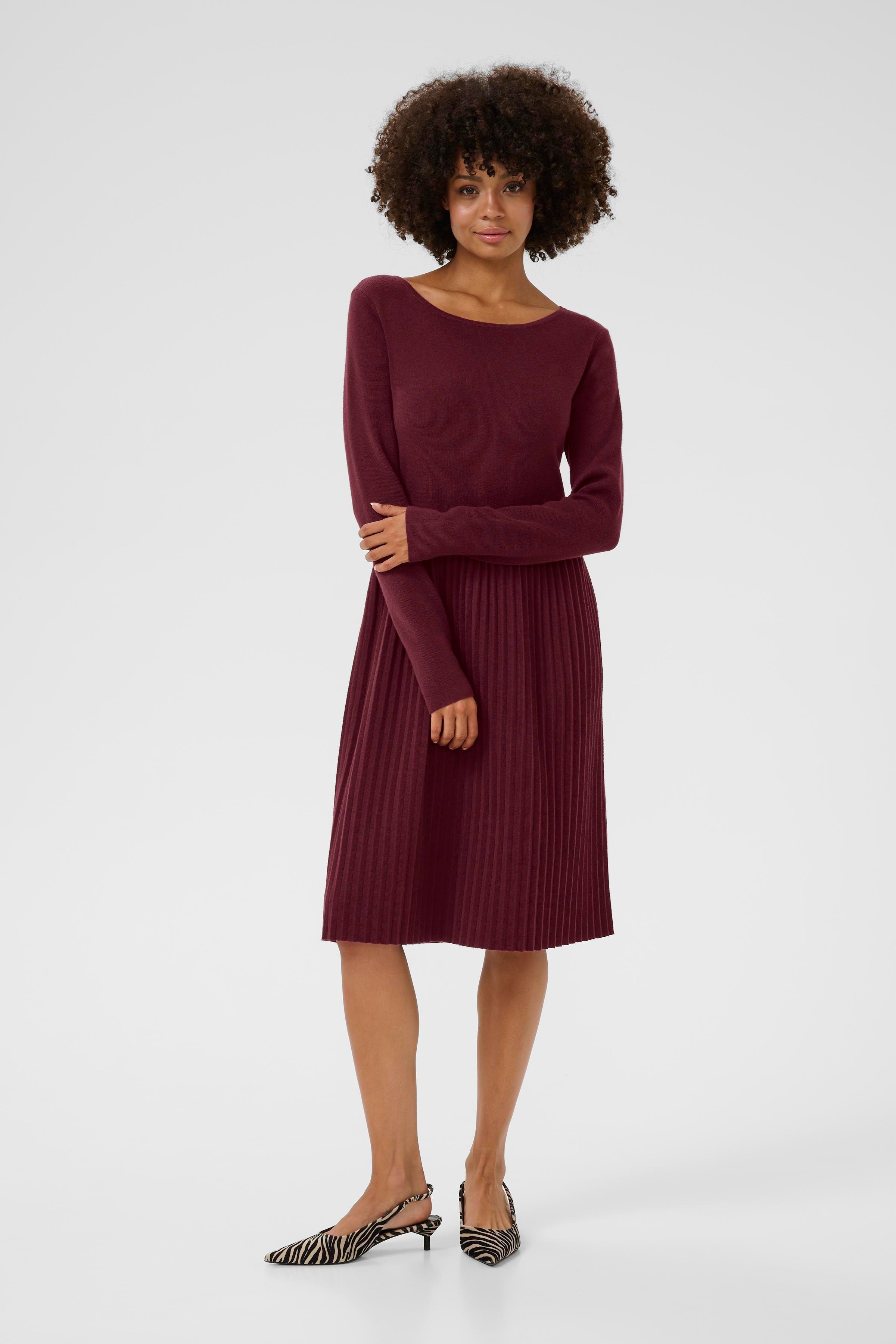 CUluci Strikkjole LOOKBOOK FRONT 50111749-191522