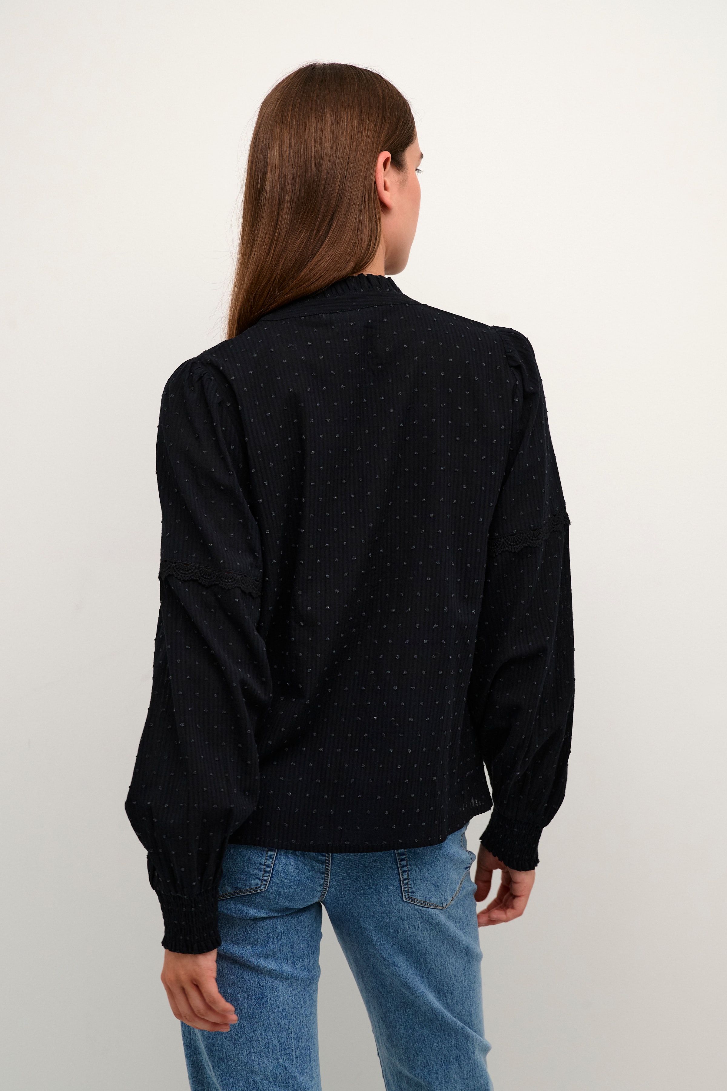 KAsille Blouse LOOKBOOK BACK 10507928-100121