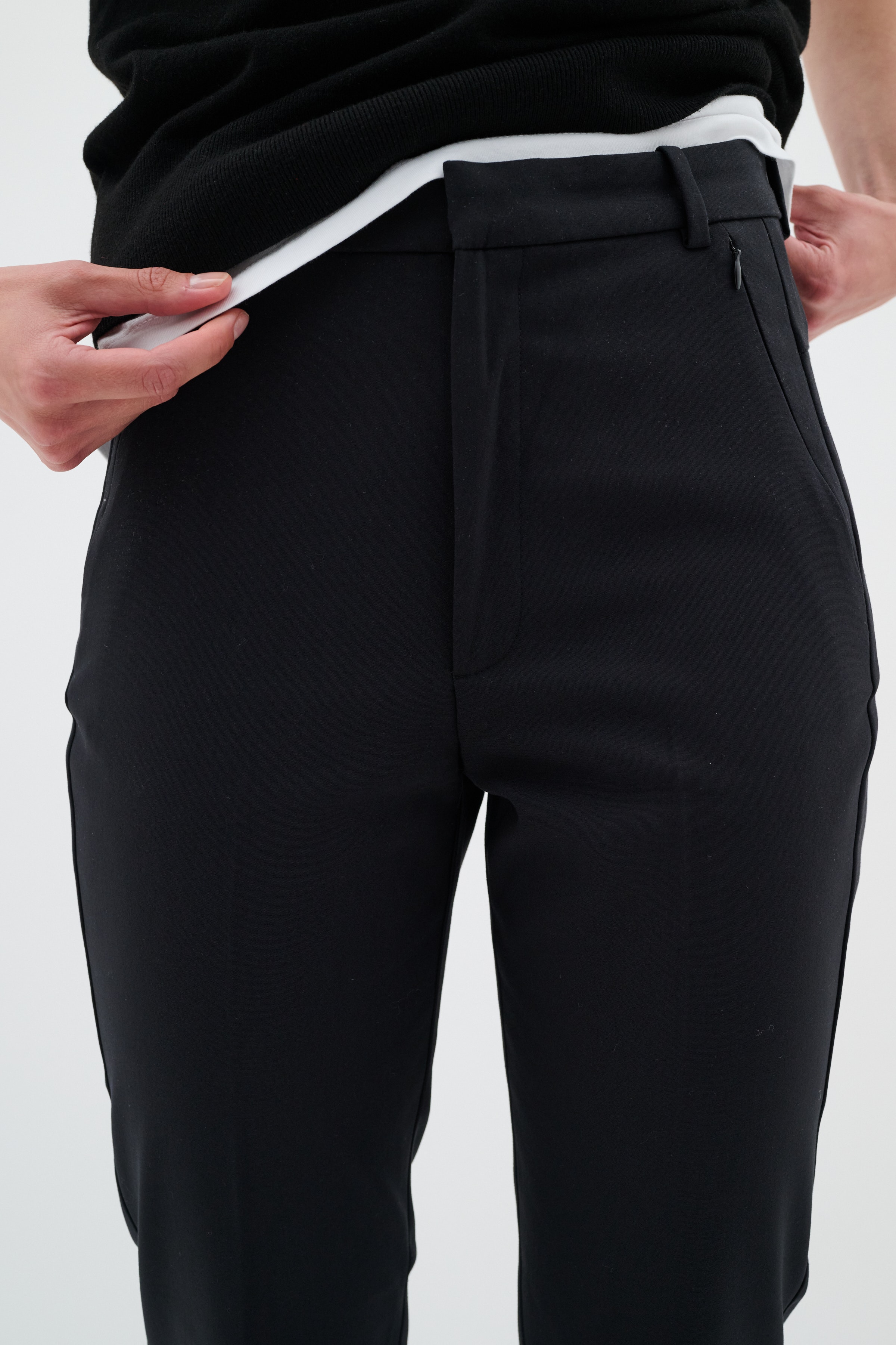 EmmyIW Trousers LOOKBOOK DETAIL 30110606-194008