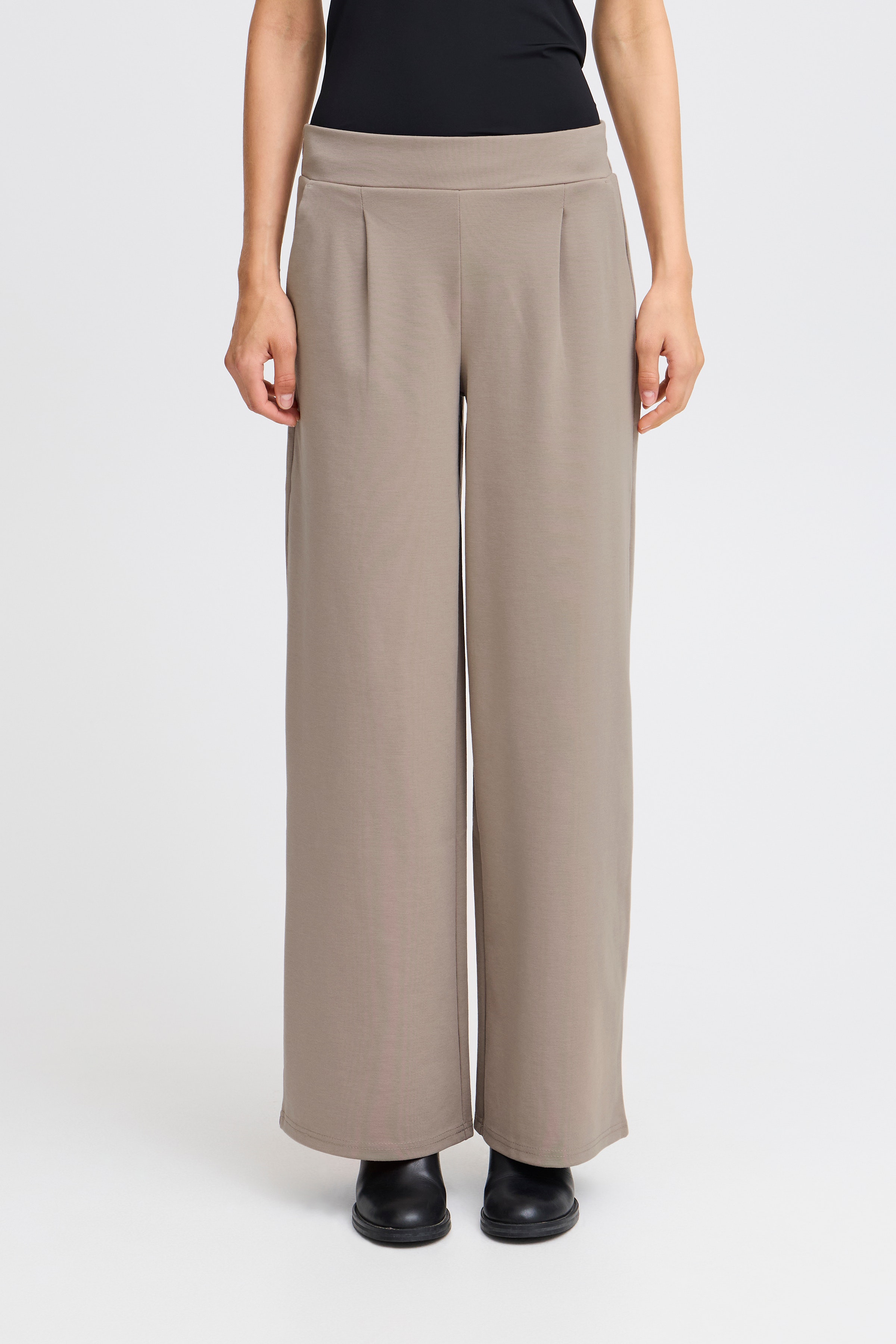 IHKATE LONG WIDE Trousers LOOKBOOK FRONT 20118337-171212