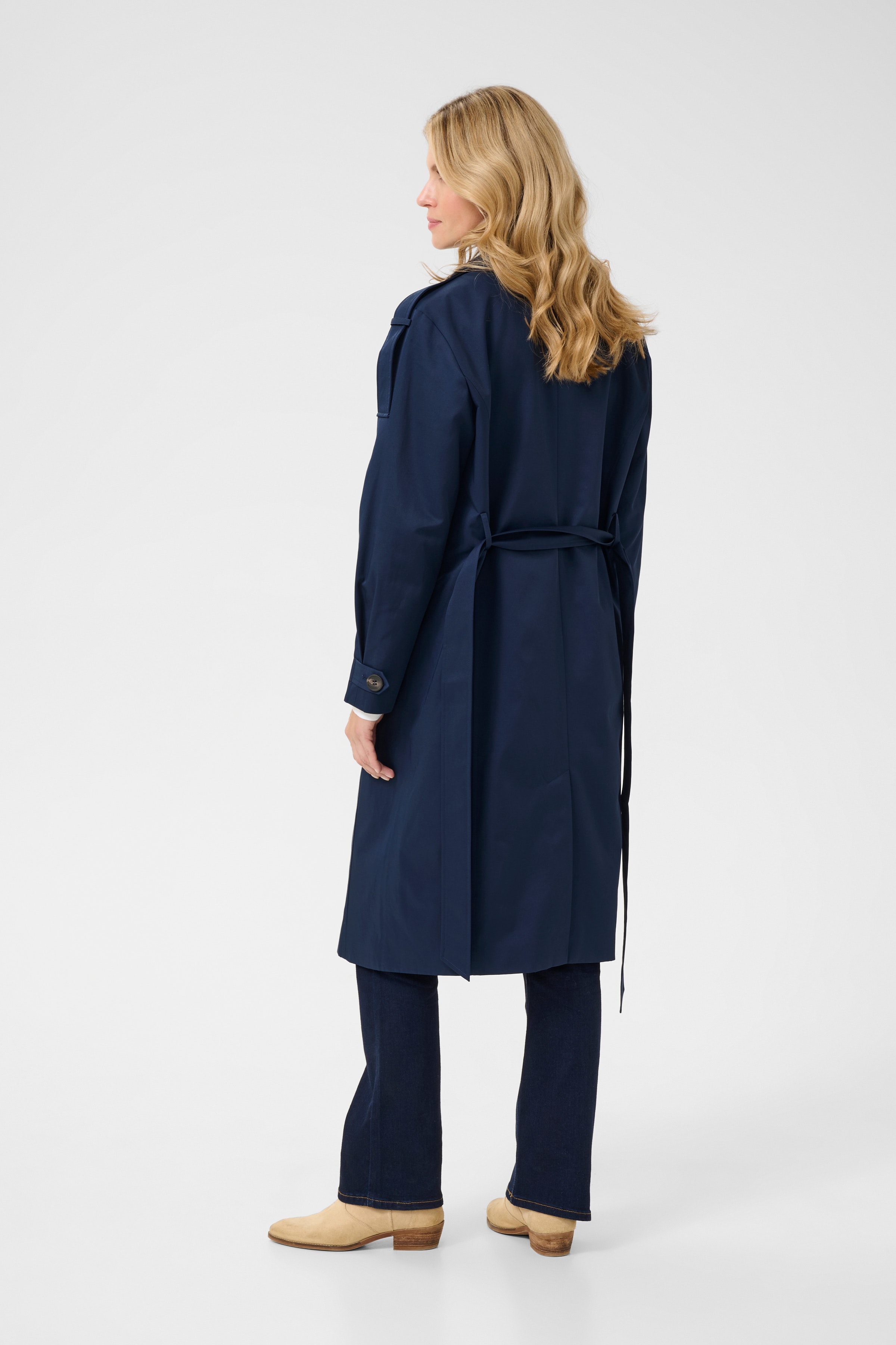 CRRea Trenchcoat LOOKBOOK BACK 10613178-194024